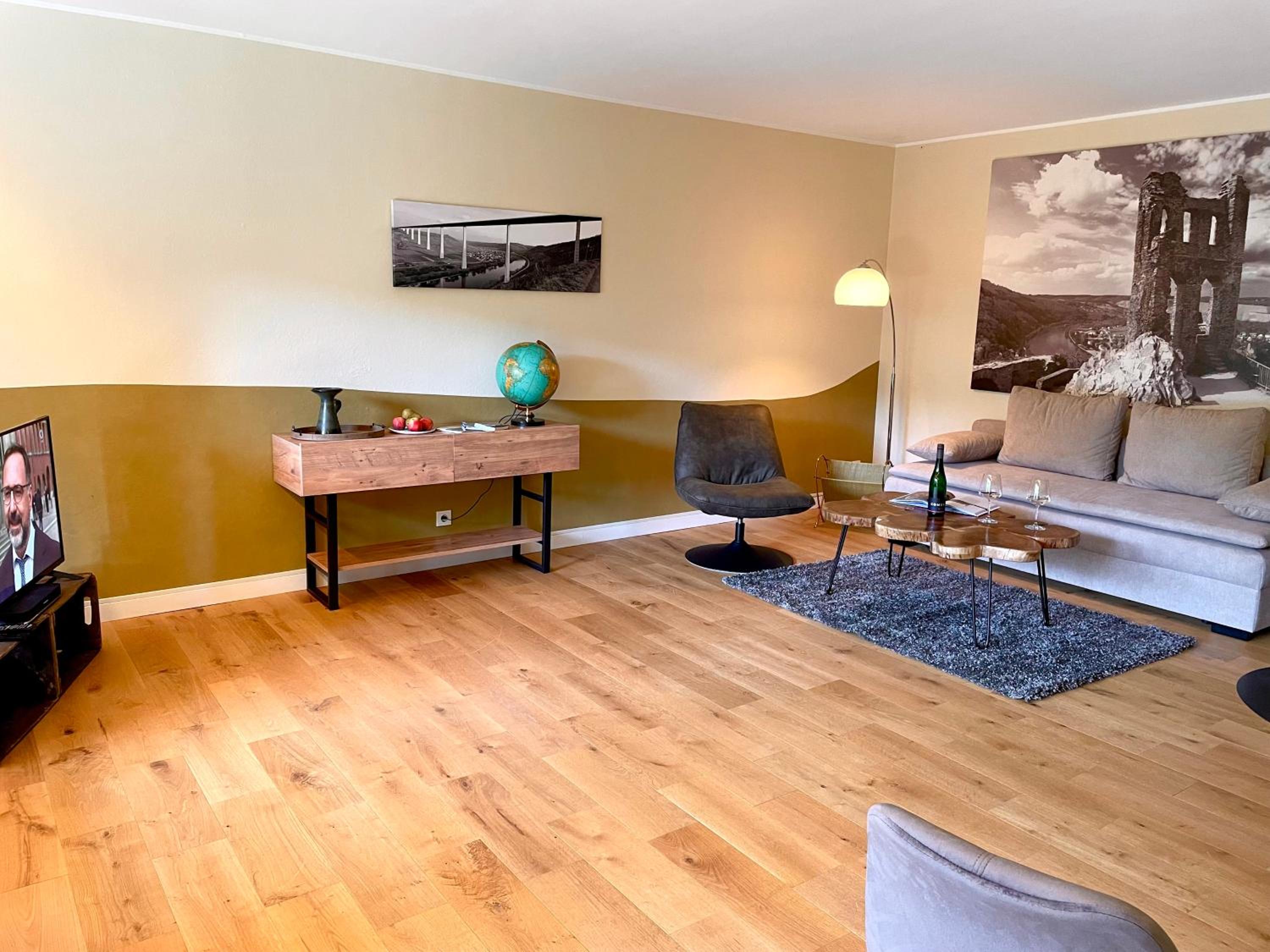 One-Bedroom Apartment - Photo 26
