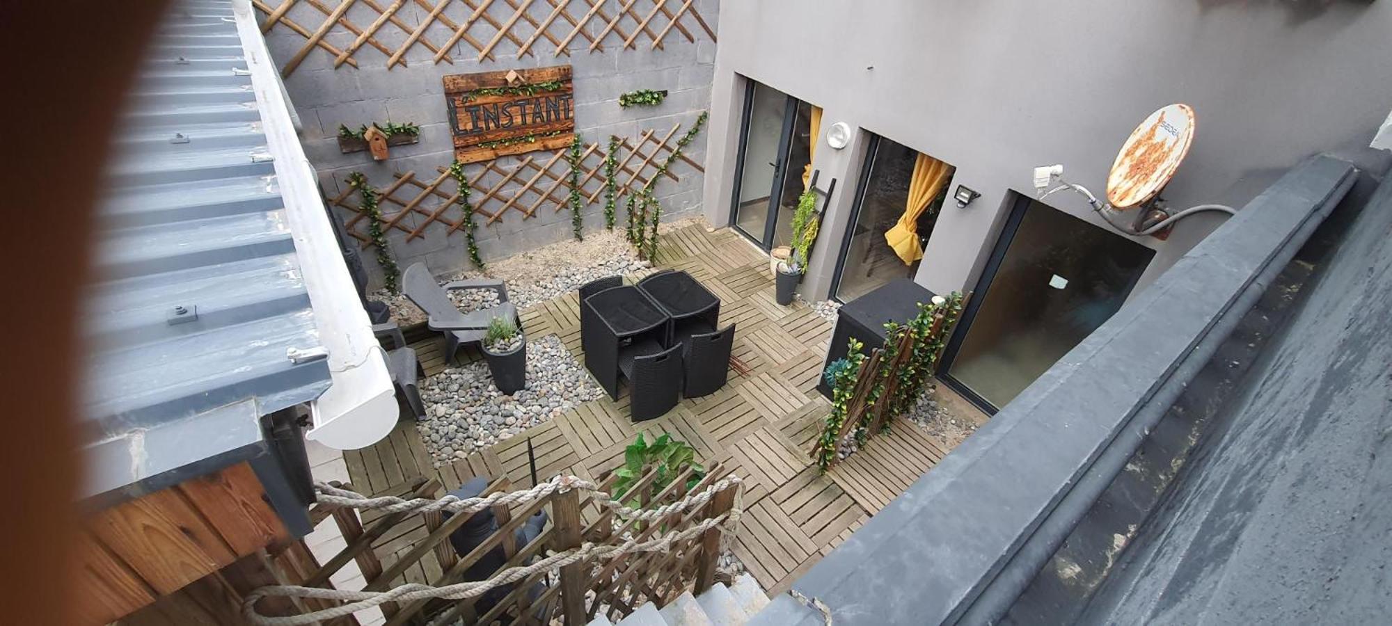 Suite with Private Hot Tub - Photo 3