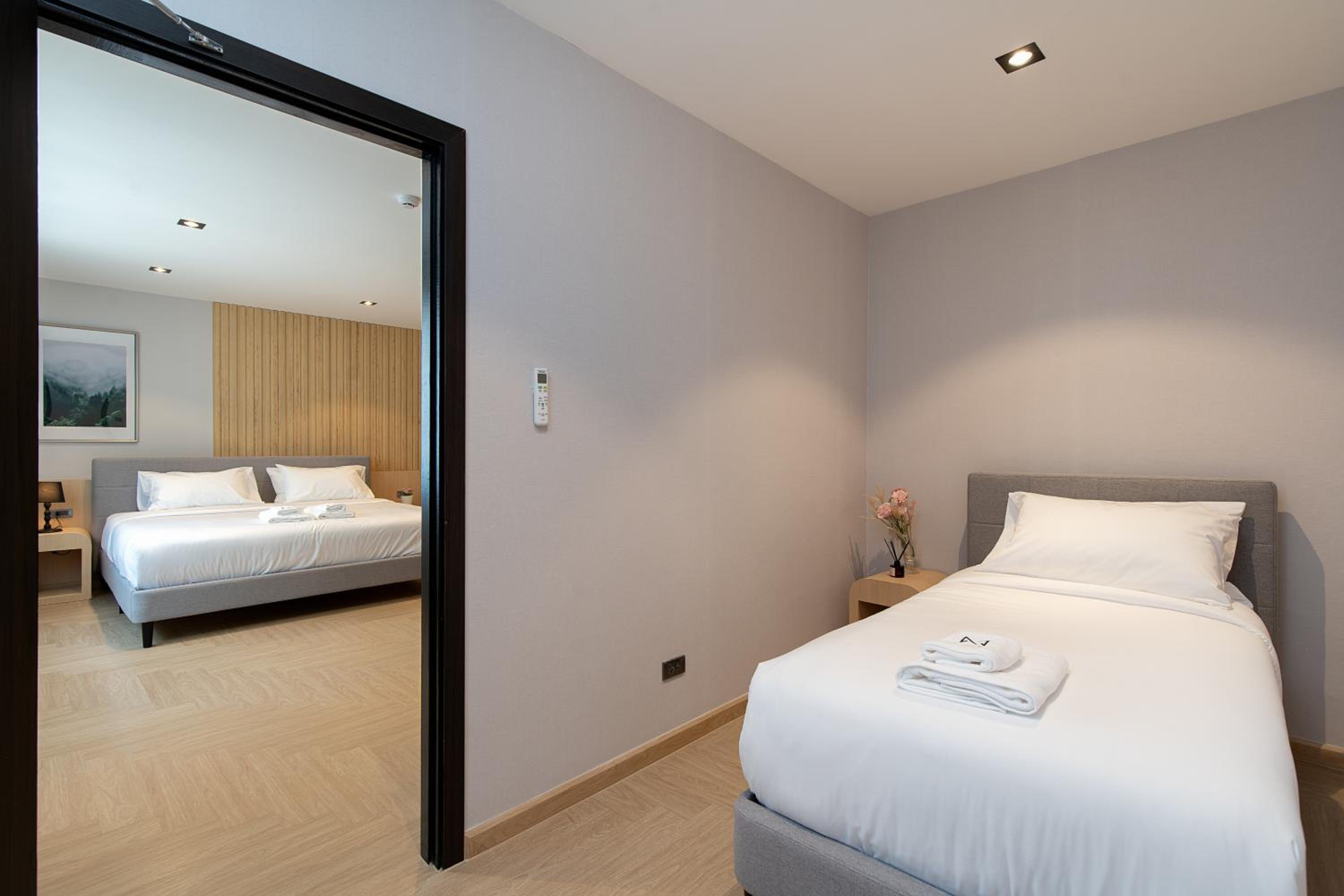 Classic Quadruple Room - Photo 9