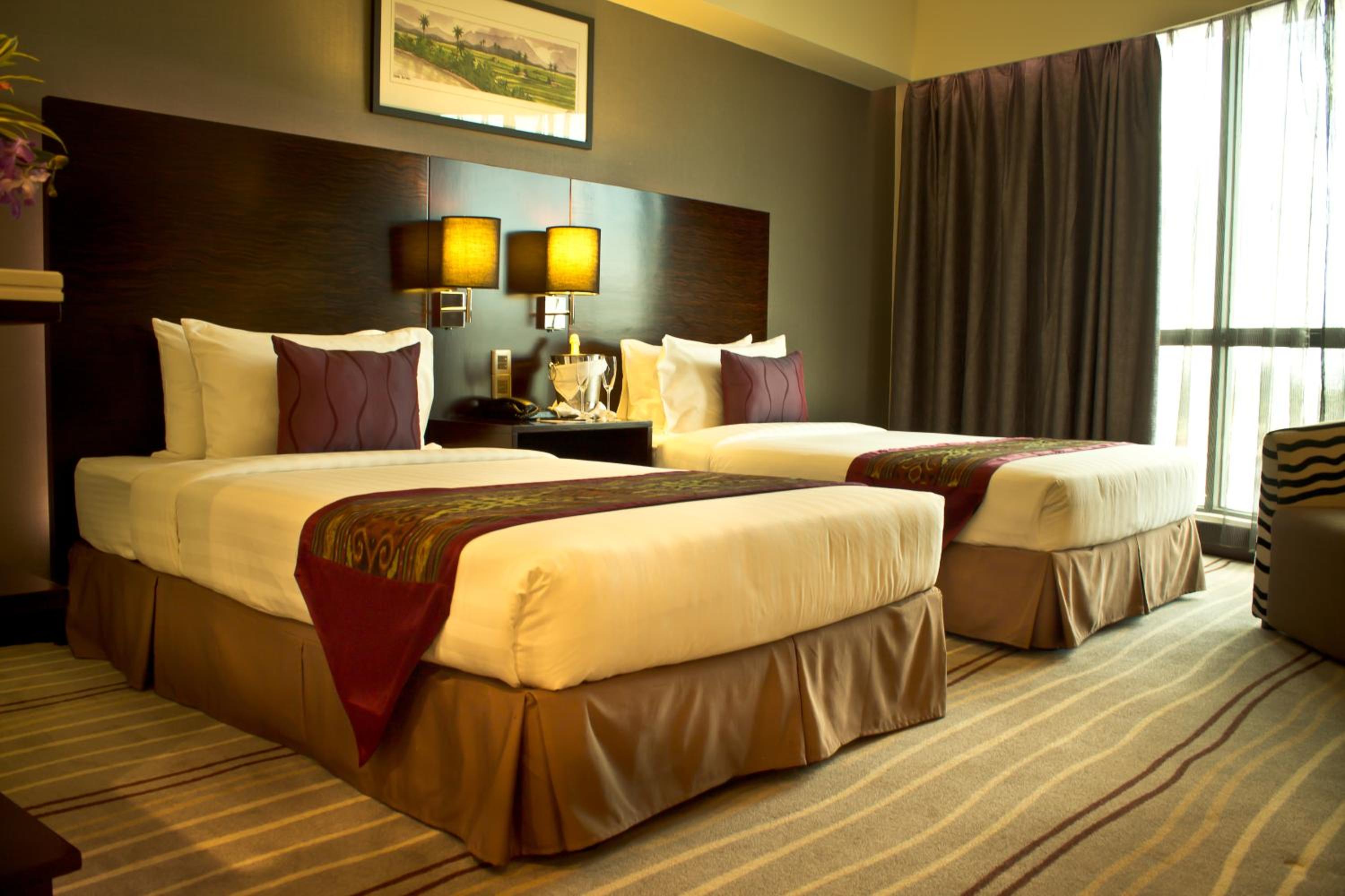 Deluxe Double Or Twin Room - Photo 5