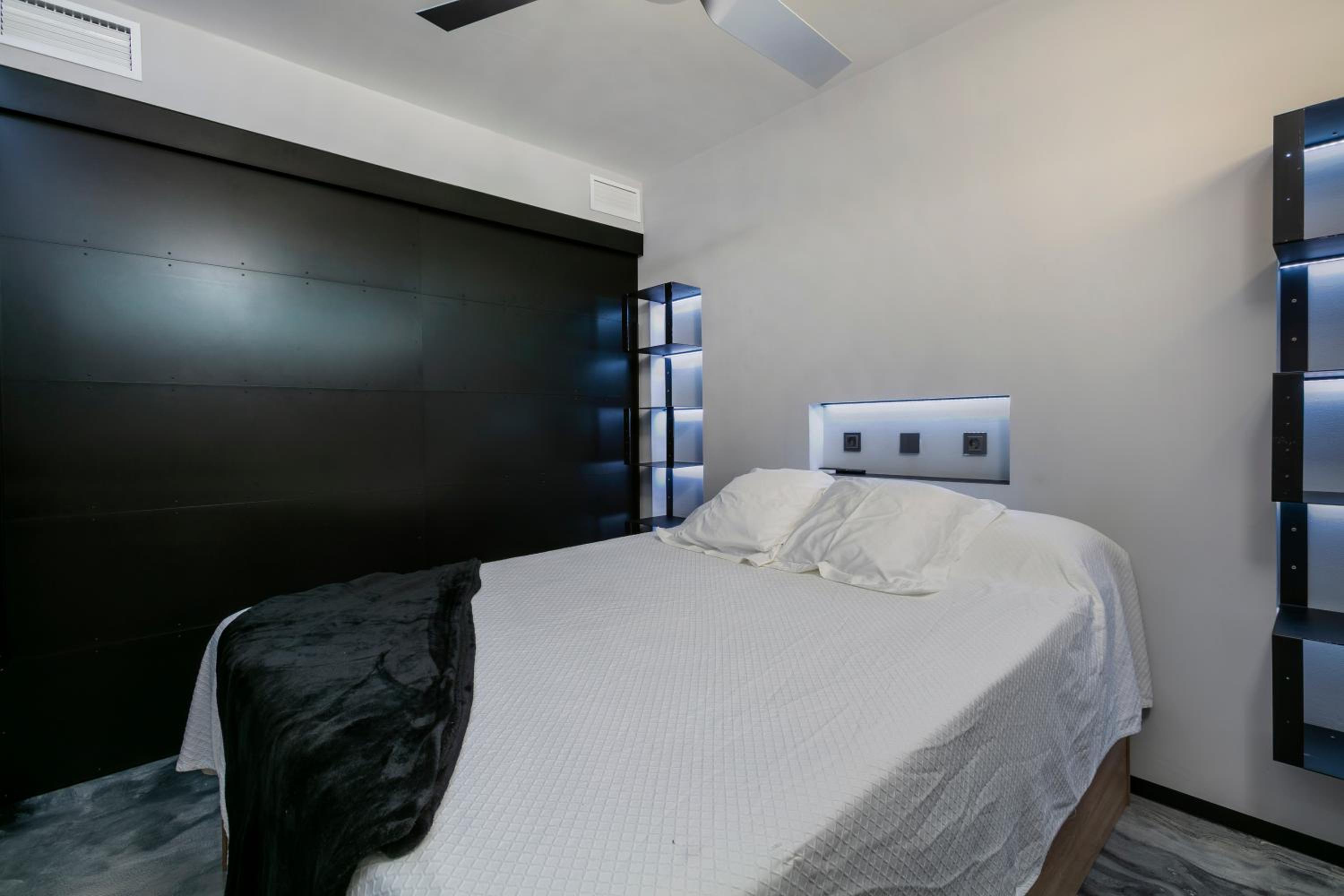 Superior Apartment - Photo 26