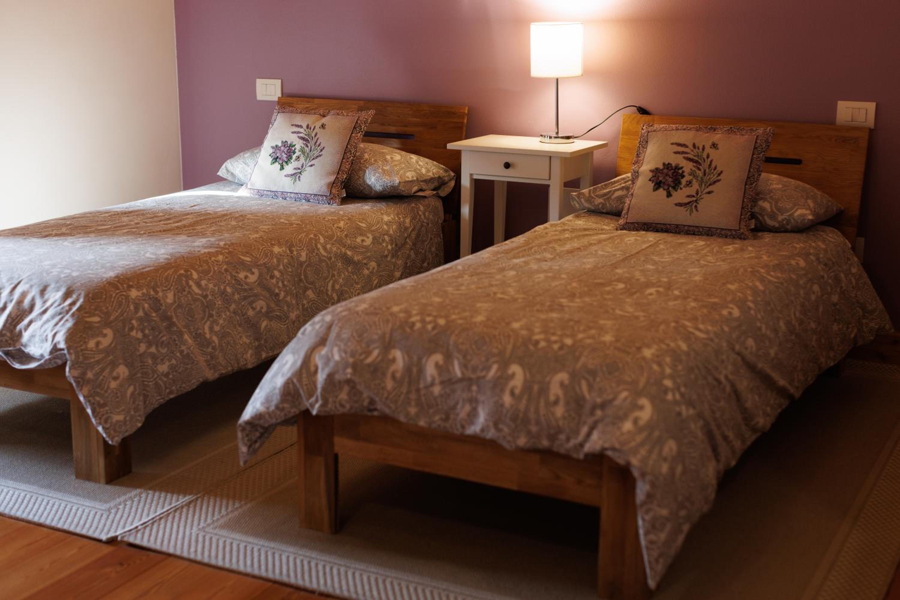 Standard Twin Room - Photo 1