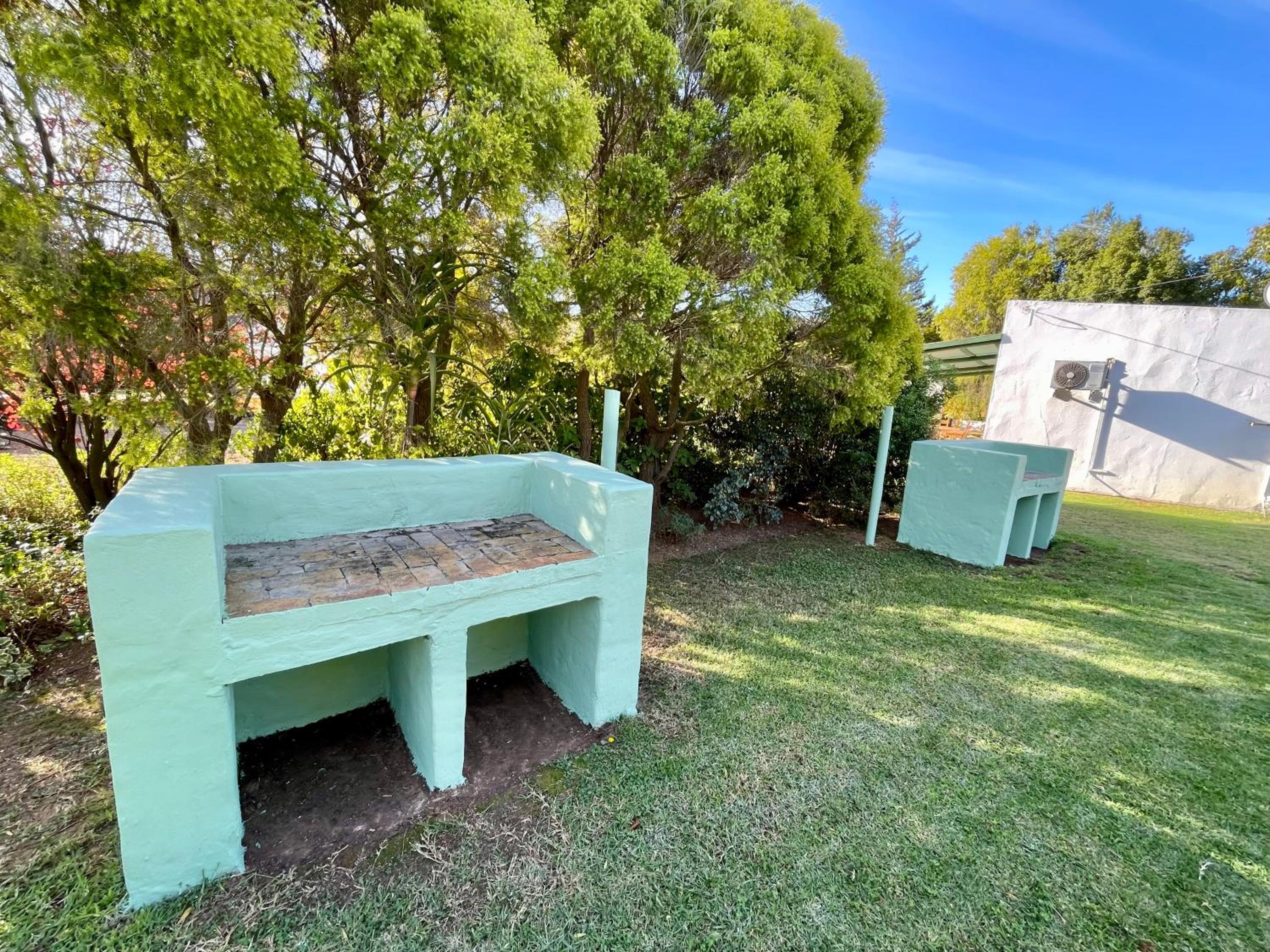 Cottage with Garden View - Photo 33
