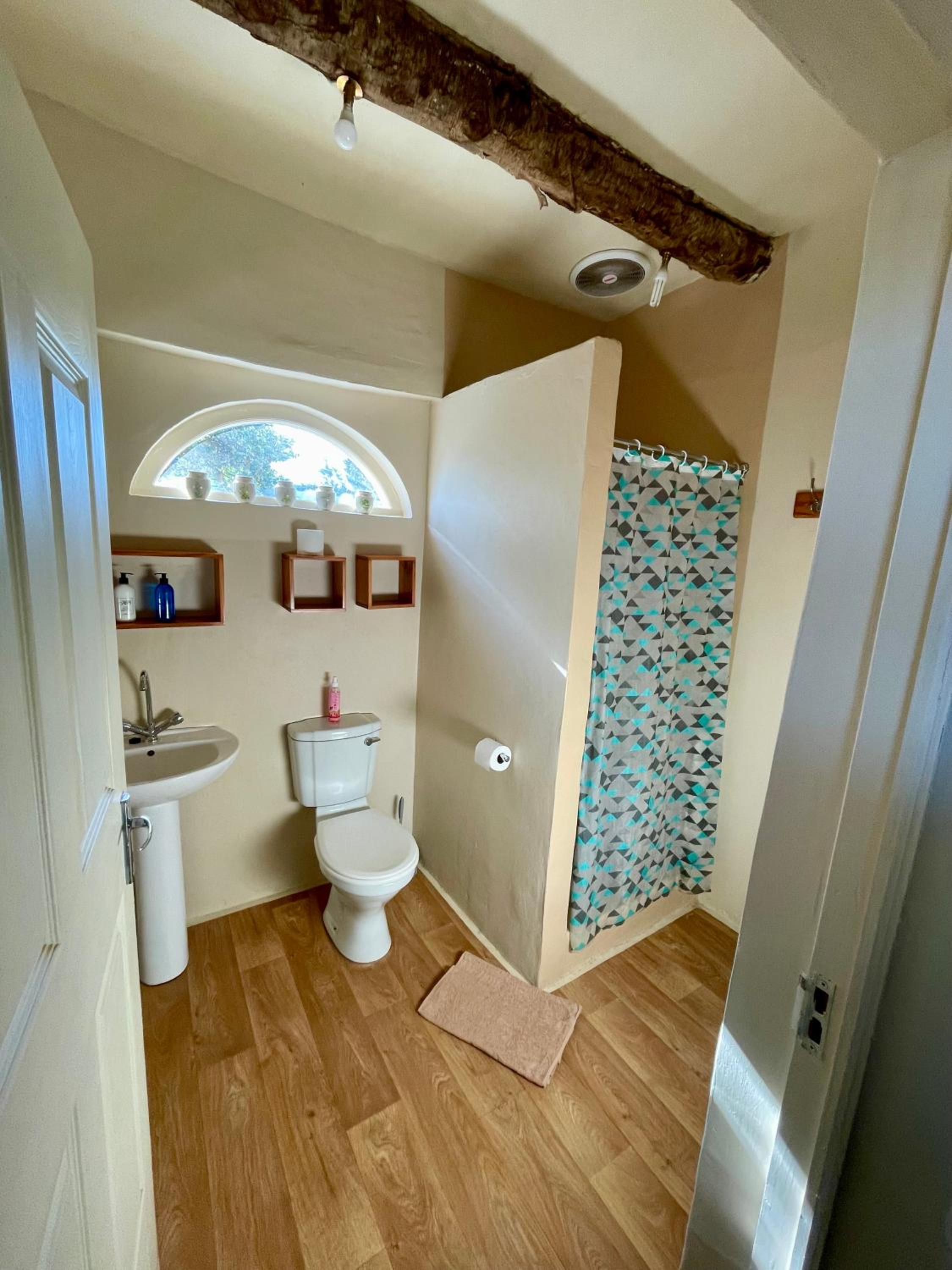 Cottage with panoramic view - Photo 45