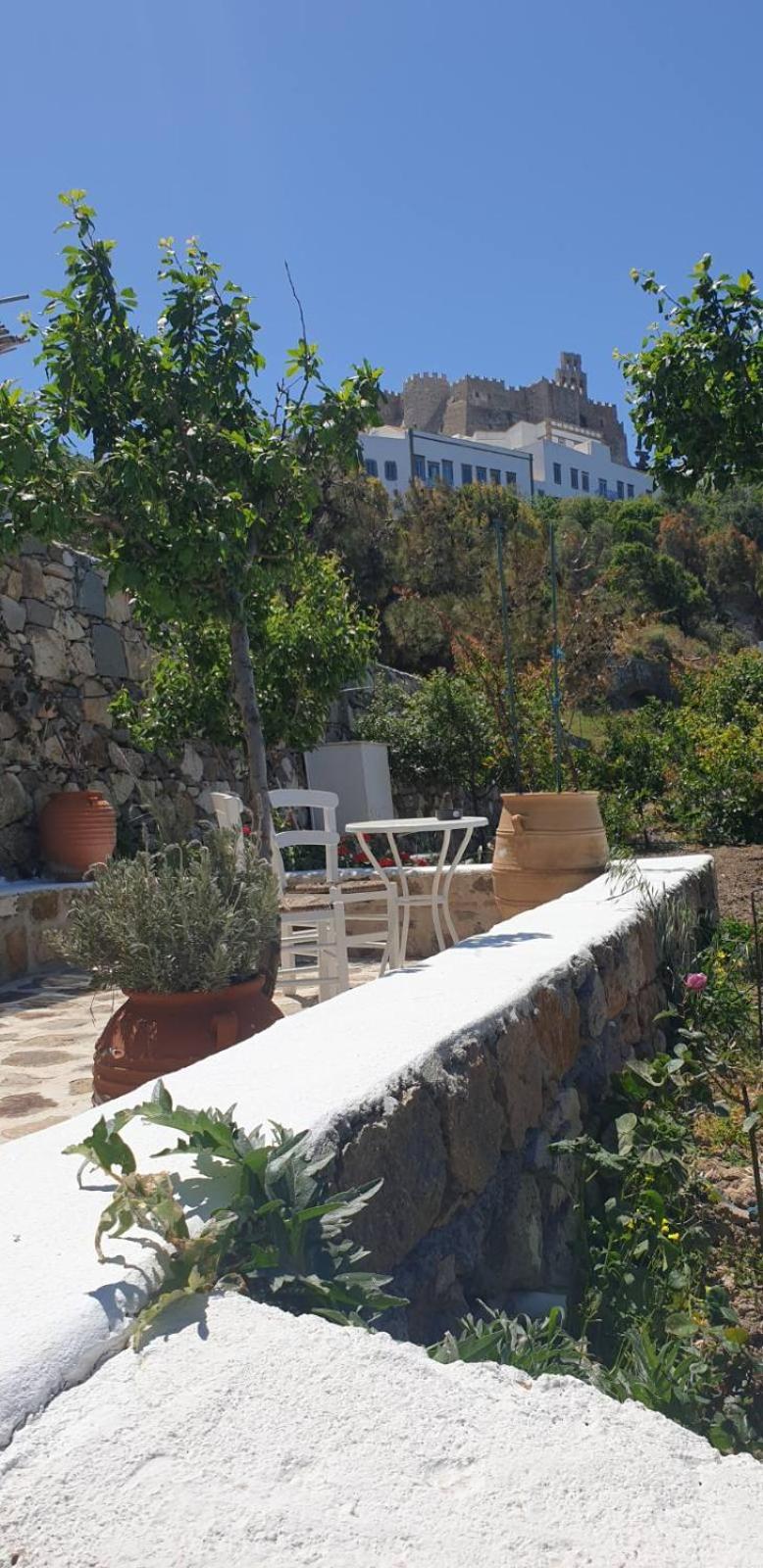Studio Apartment with Sea View photo 2