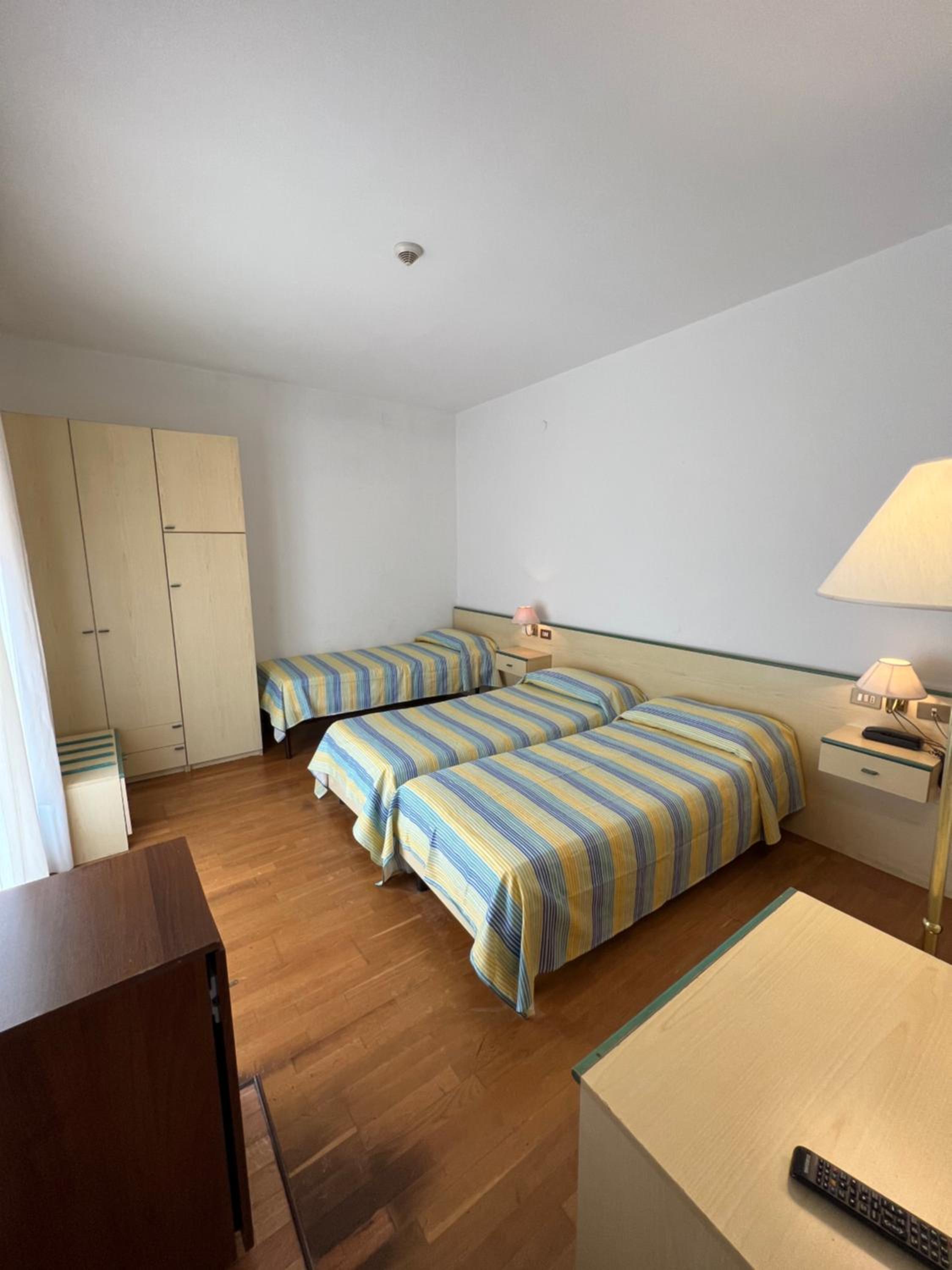 Triple Room - Photo 6