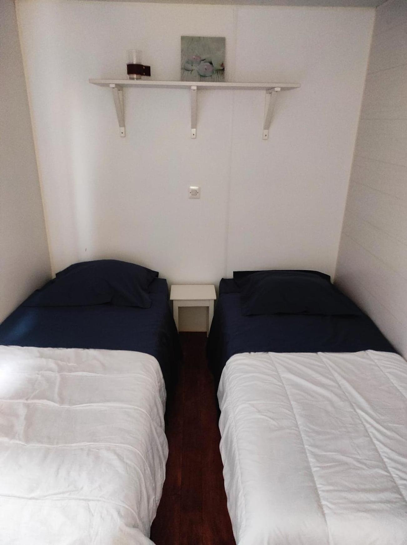 Mobile Home - Photo 14