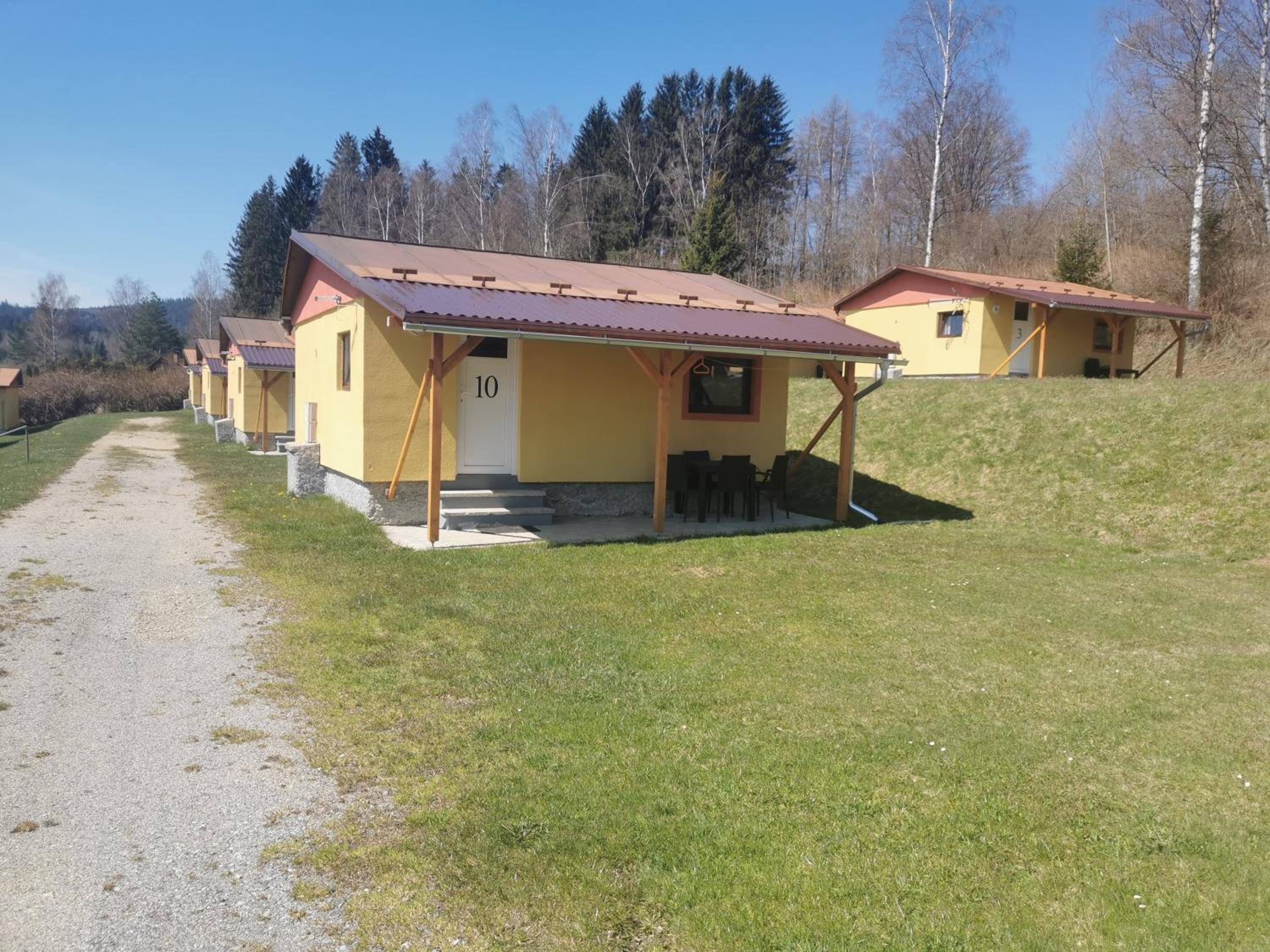 Deluxe Bungalow - Photo 8