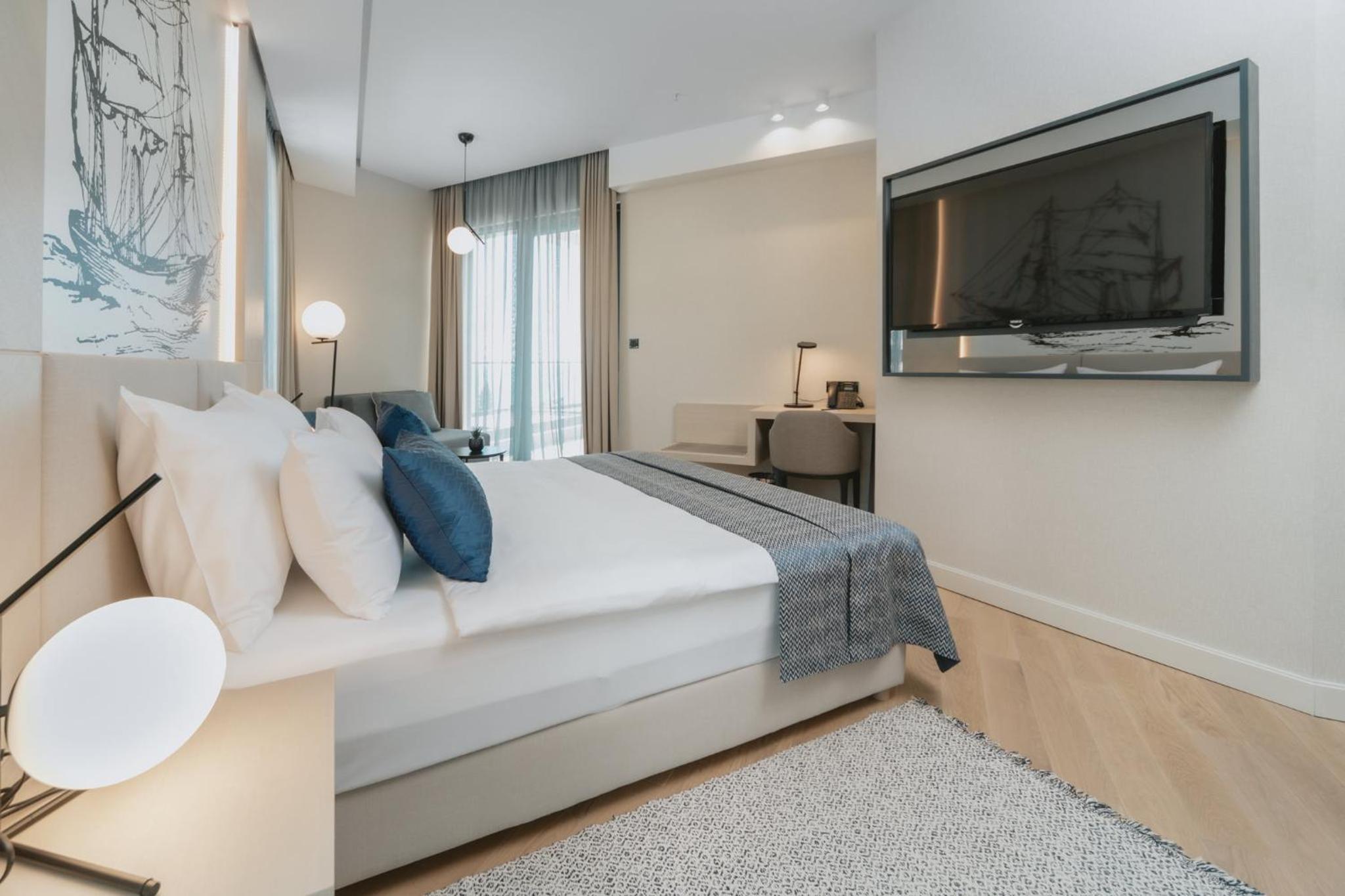 Superior Double Room - Photo 2