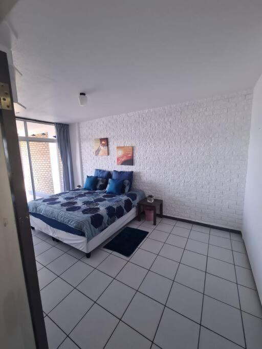 Two-Bedroom Apartment - Photo 9