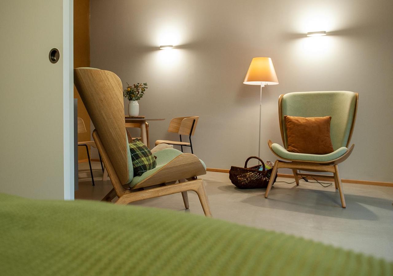 One-Bedroom Apartment - Photo 6