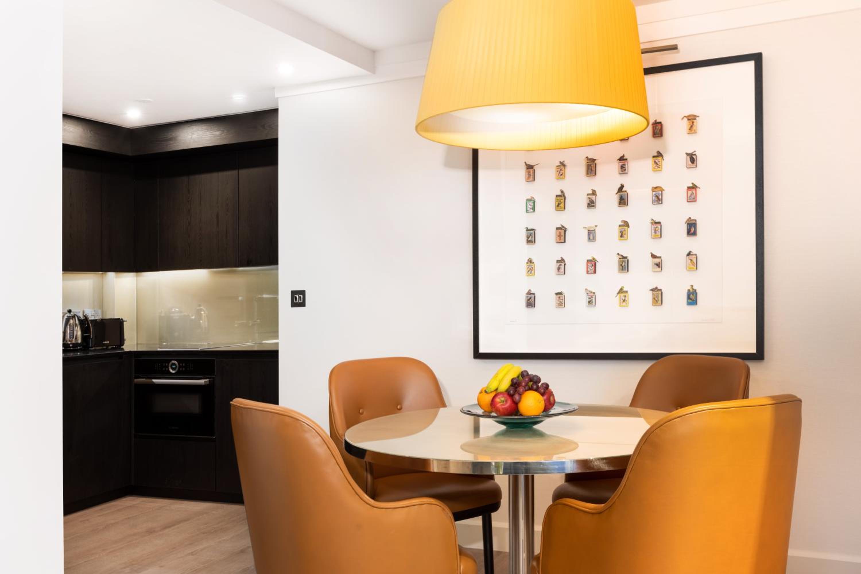 2 Interconnecting One Bedroom Apartments photo 2