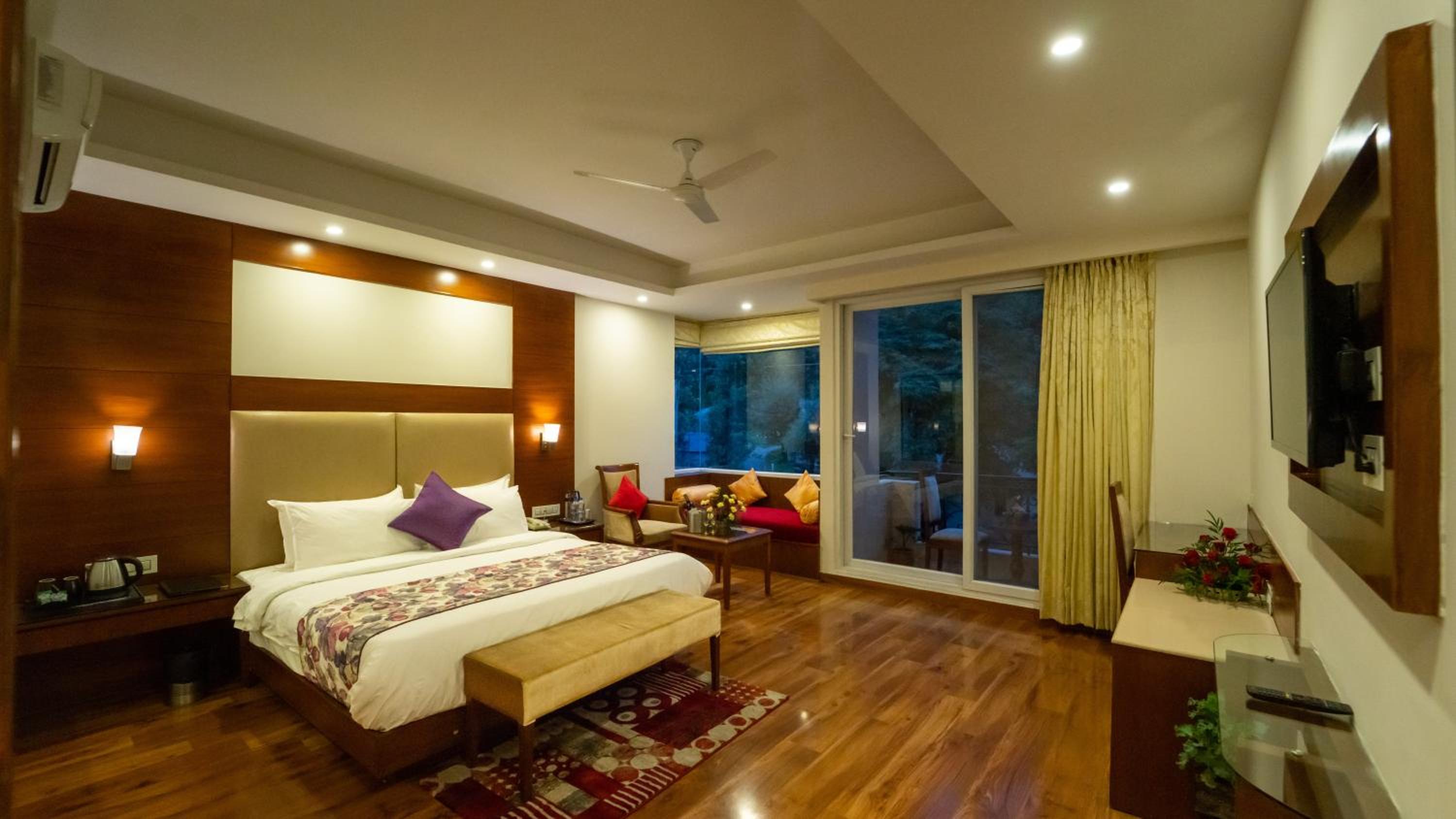 Valley View Room - Photo 1