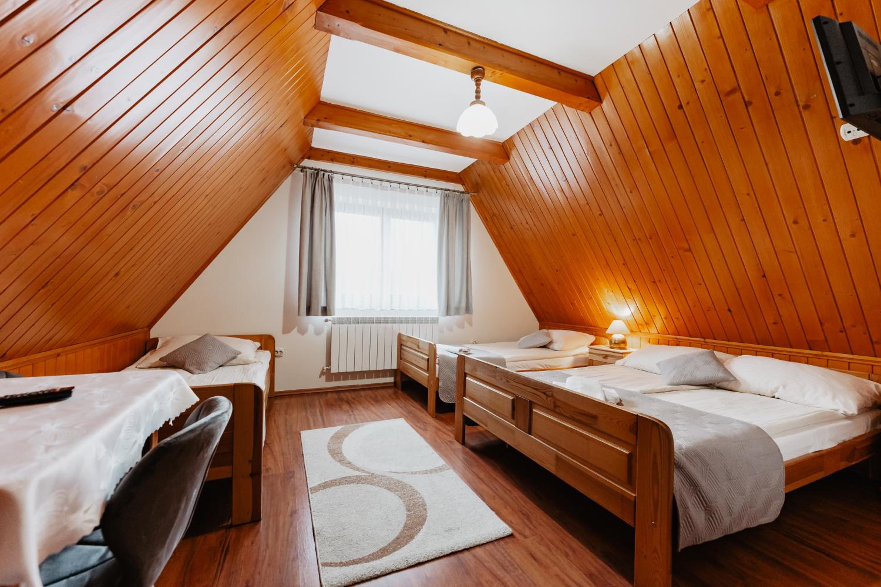 Quadruple Room photo 1