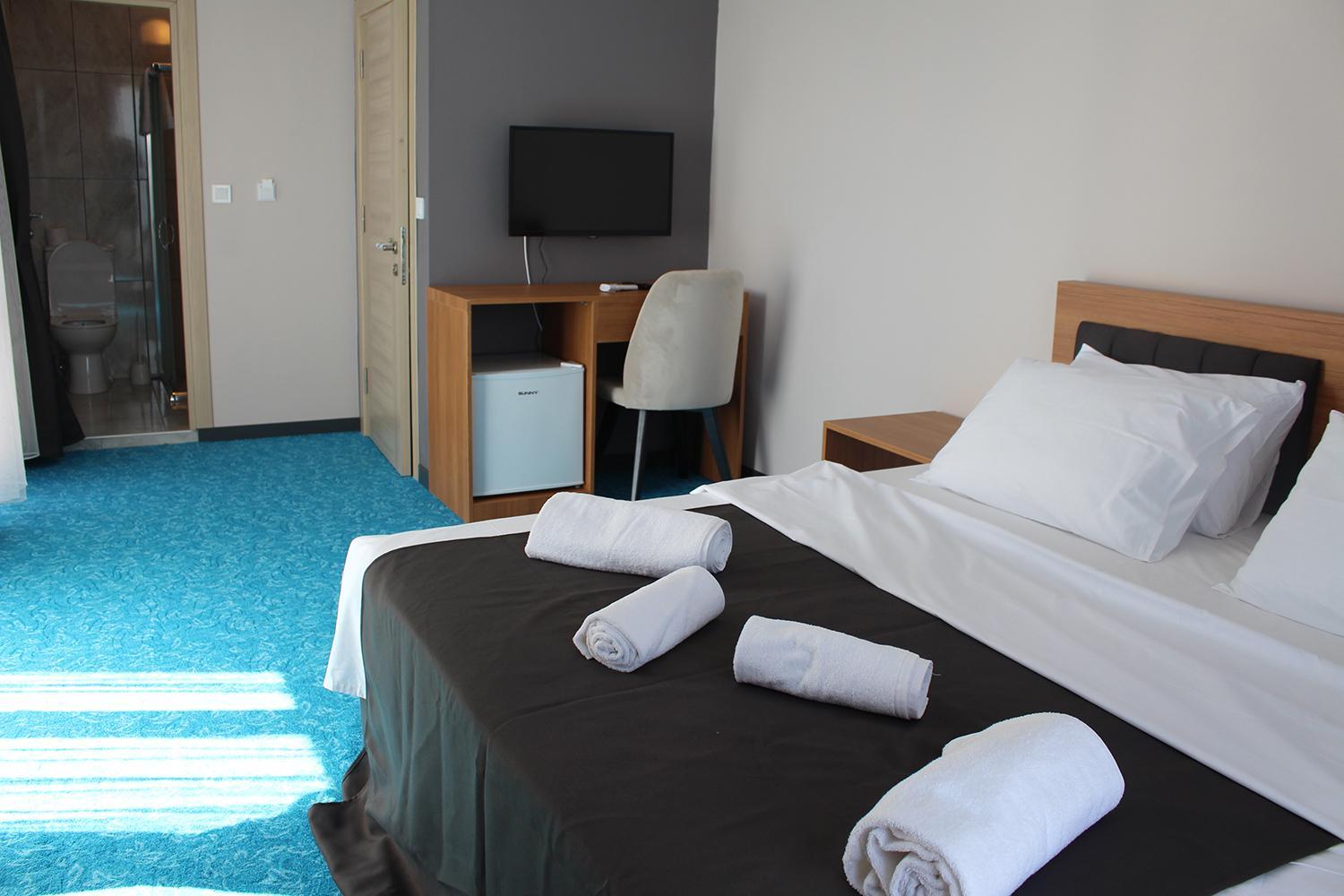 Double Room with Balcony and Sea View photo 2