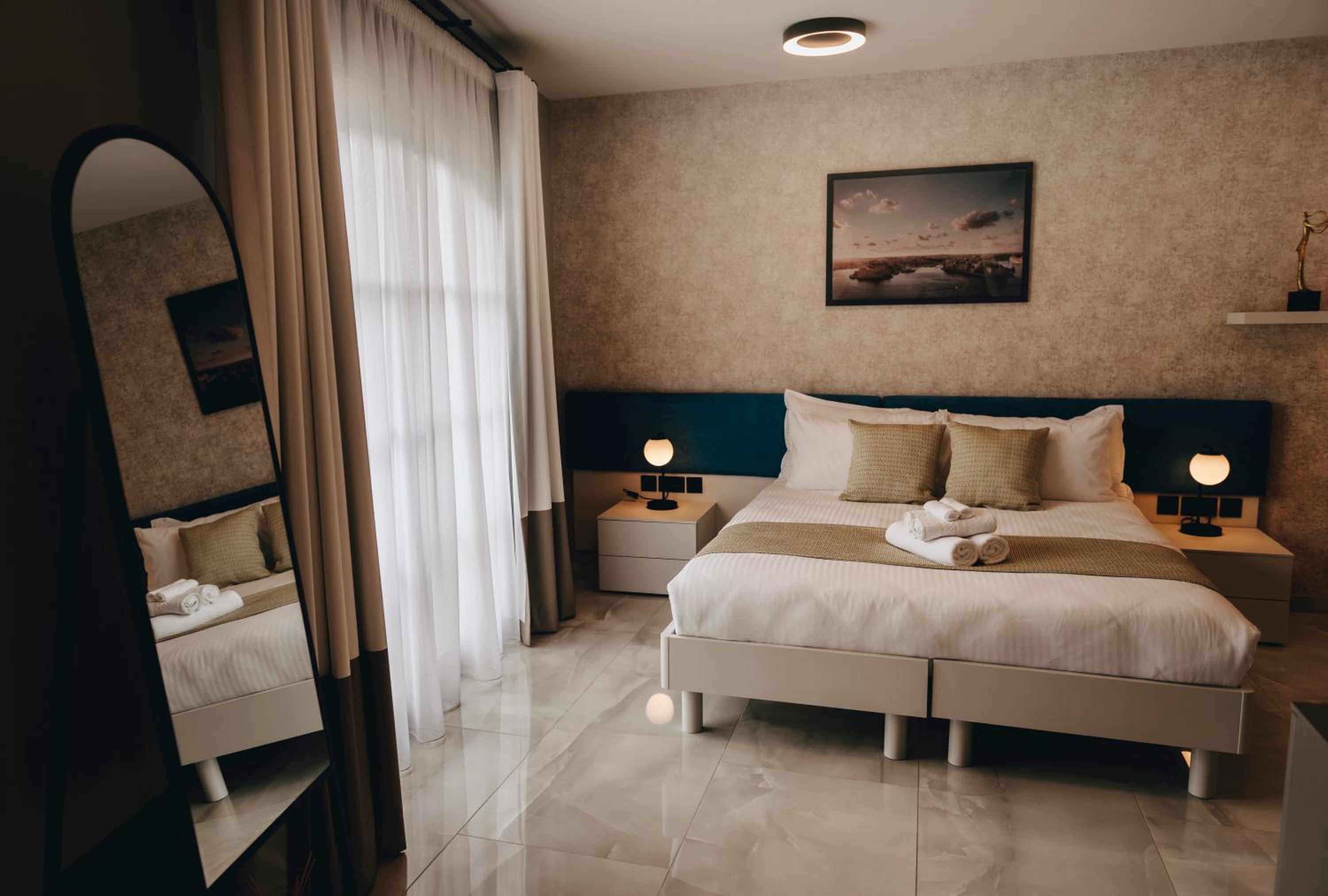 Superior Suite with Sea View photo 3