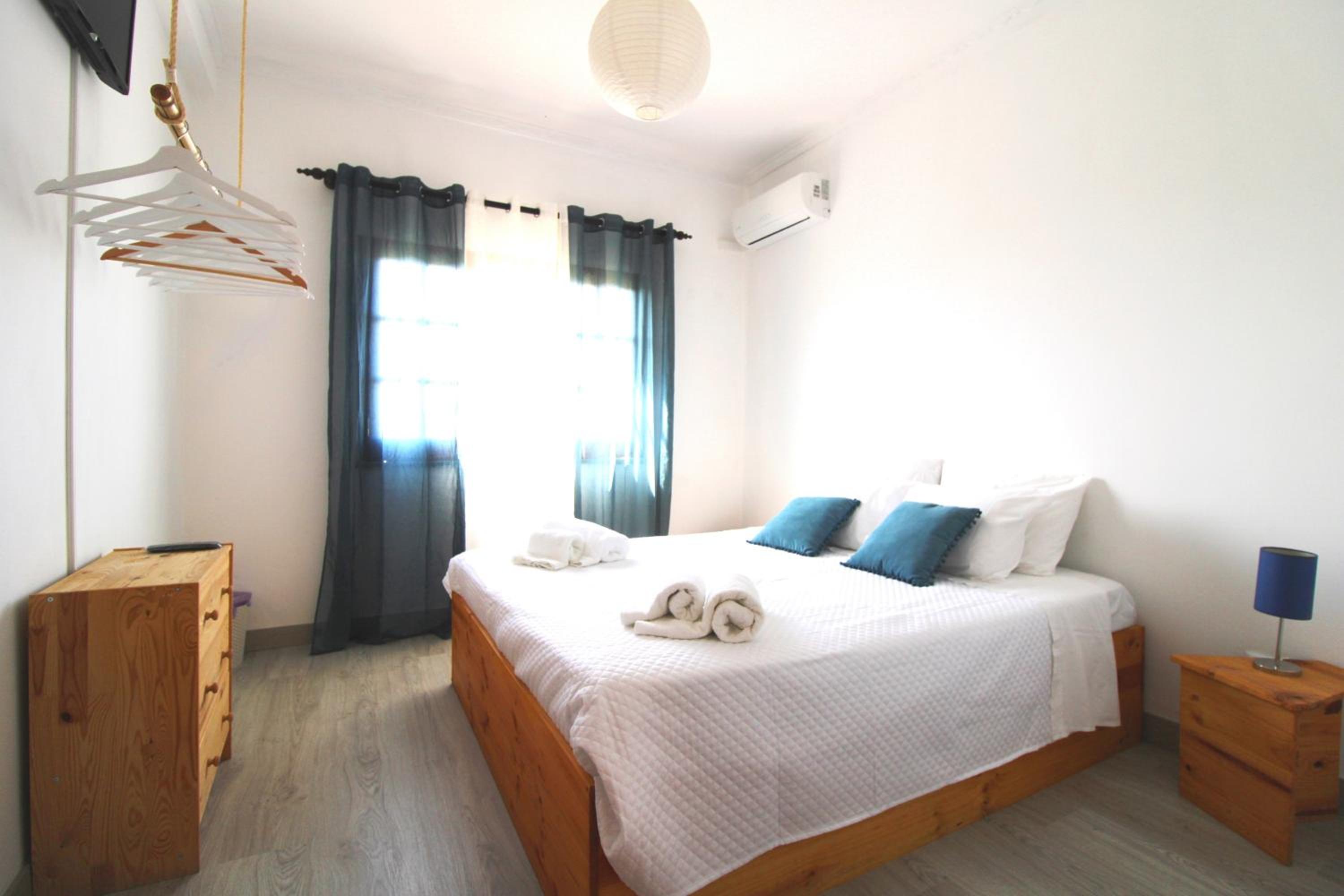 Double Room with Sea View - Photo 1