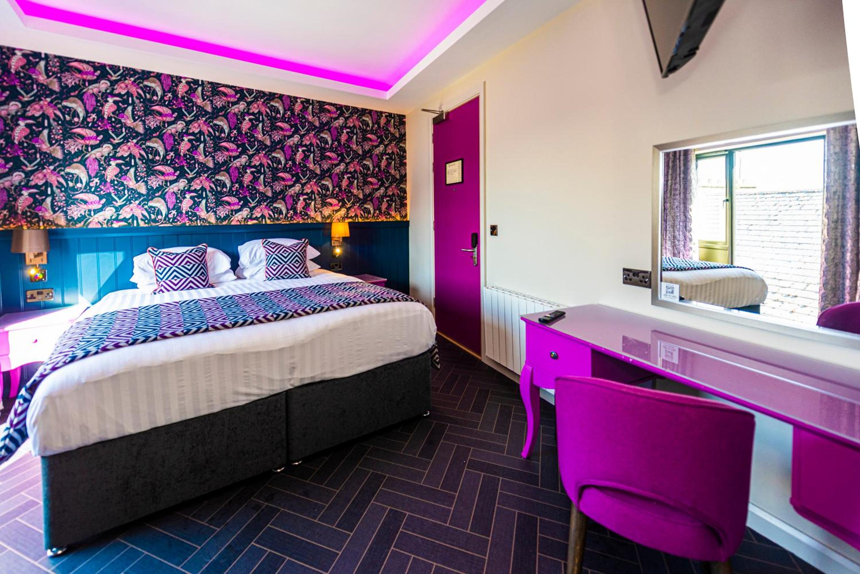 Double Room - Photo 1