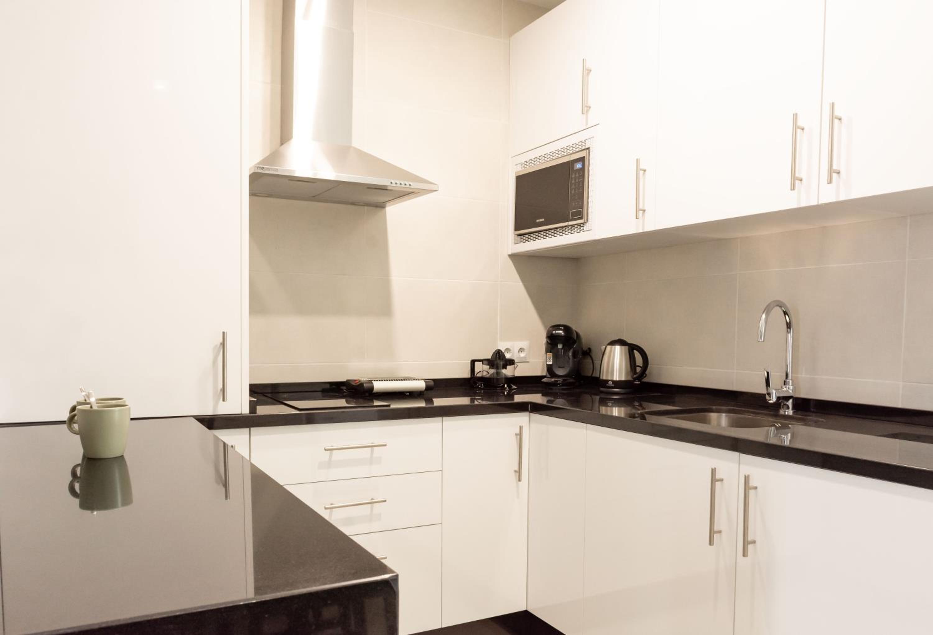 One-Bedroom Apartment - Photo 22