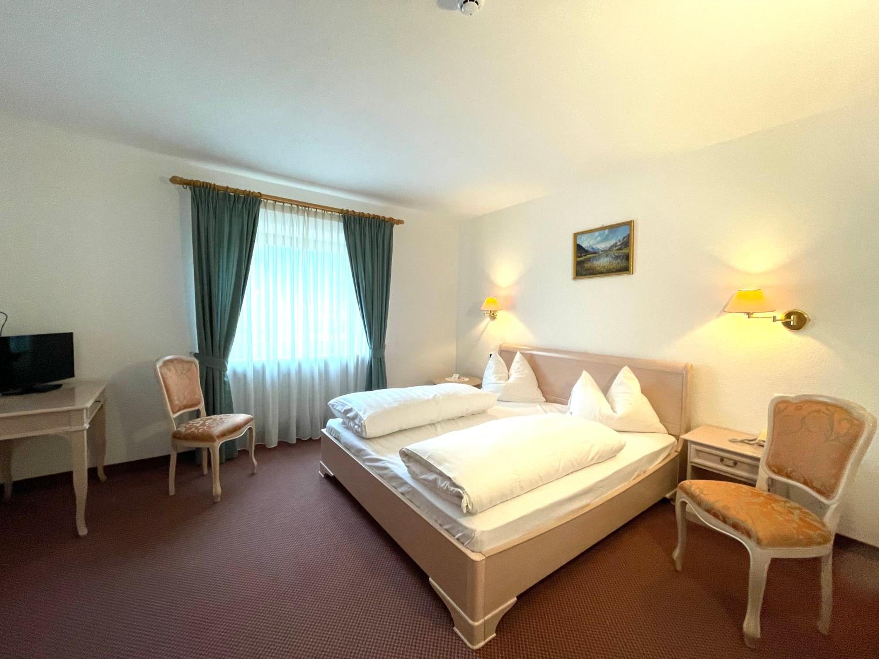Double Room - Photo 1