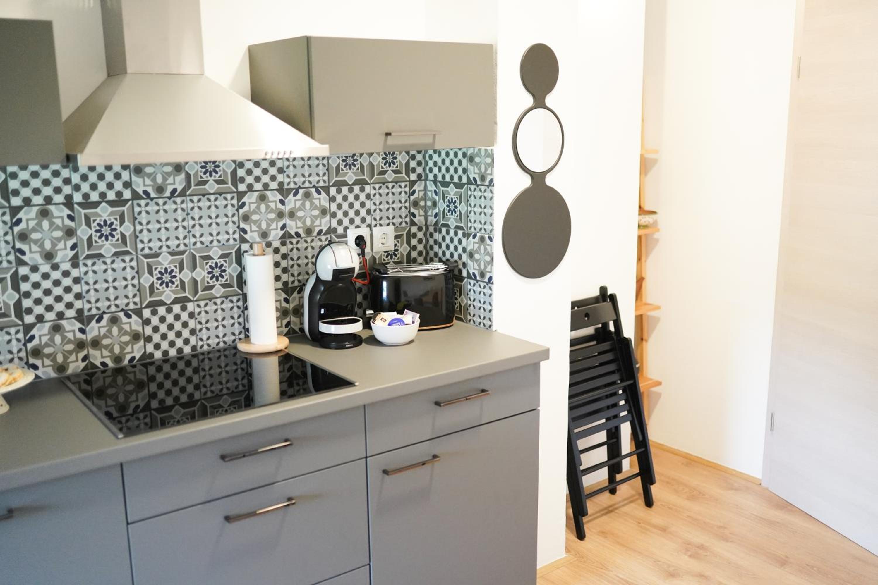 Two-Bedroom Apartment - Photo 6