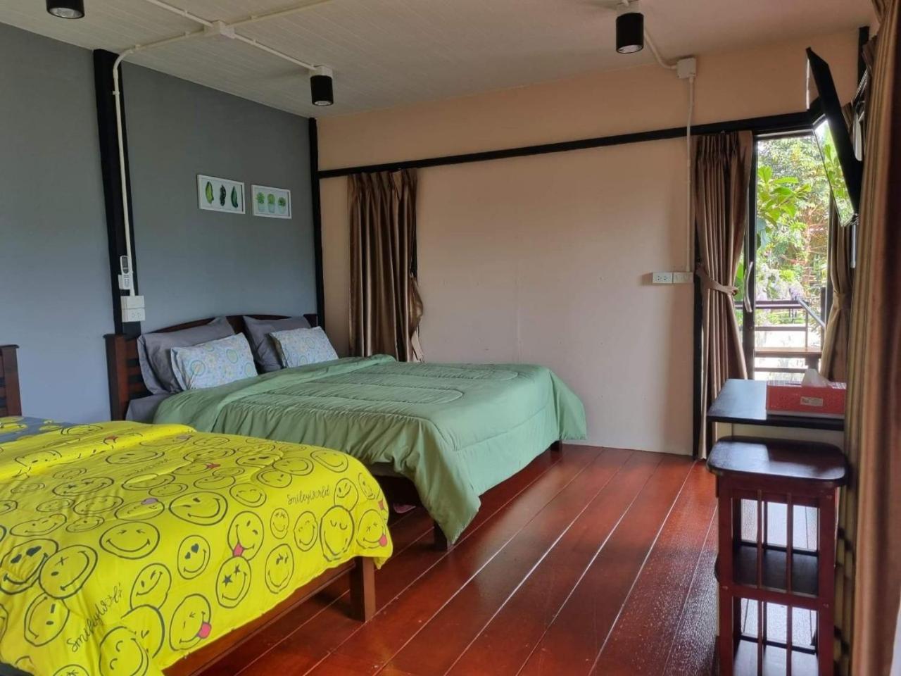 Mixed Dormitory Room