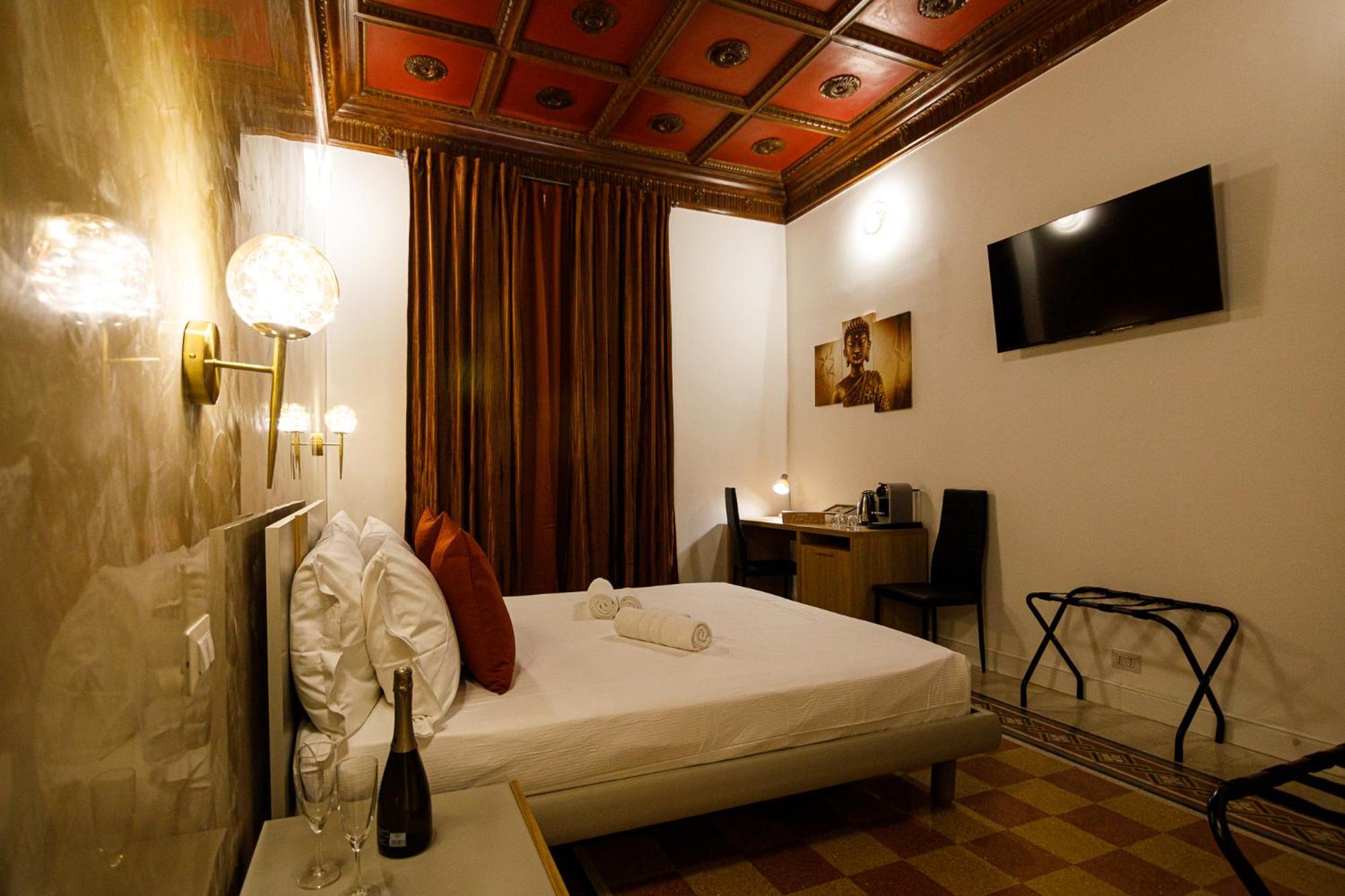 Deluxe Queen Room photo 3