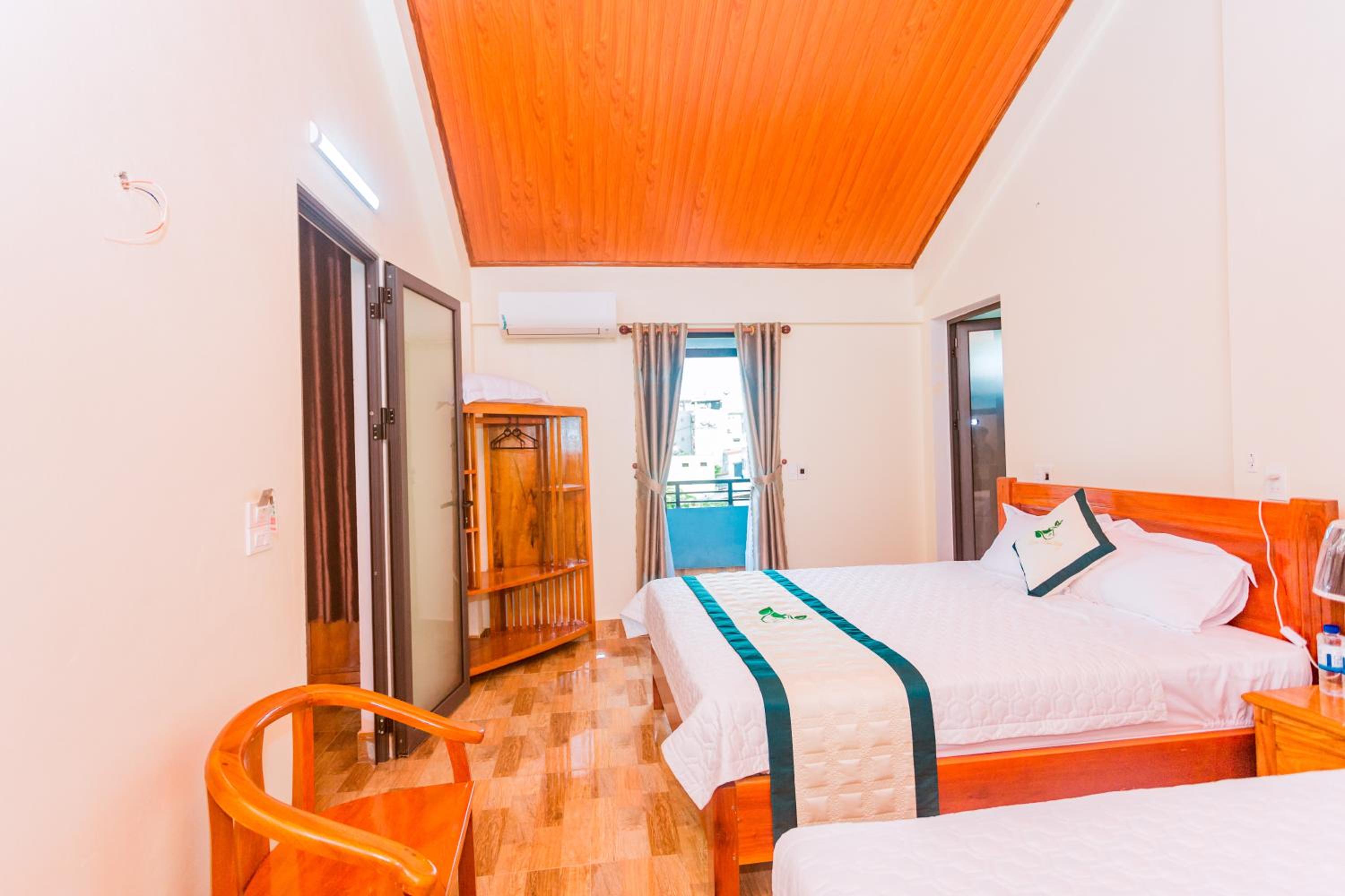 Deluxe Queen Room with Two Queen Beds