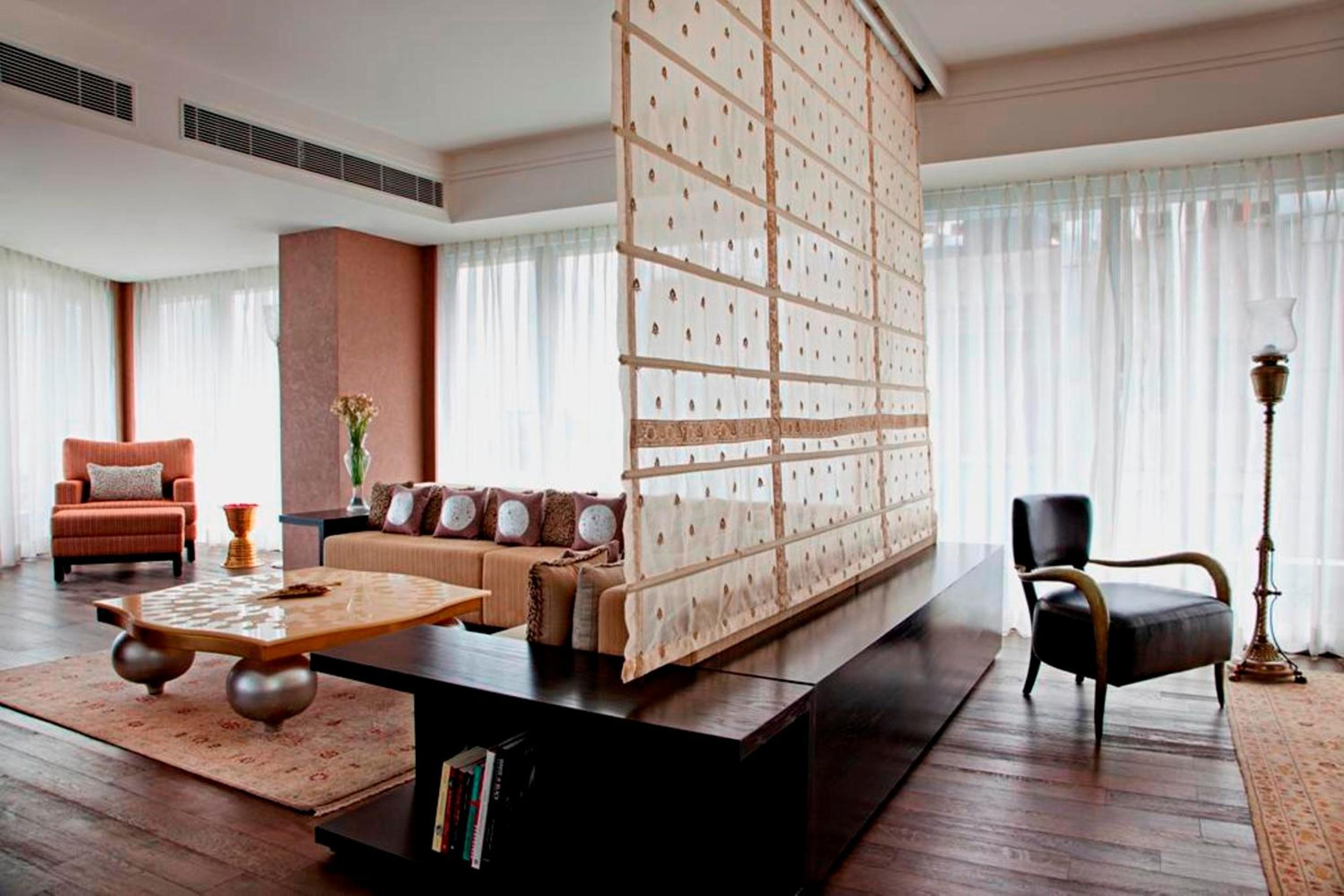 Suite (20% off on session of Spa ,15% Off on Laundry service ,Complimentary Welcome Drink on arrival) Suite (20% off on session of Spa ,15% Off on Laundry service ,Complimentary Welcome Drink on arrival)