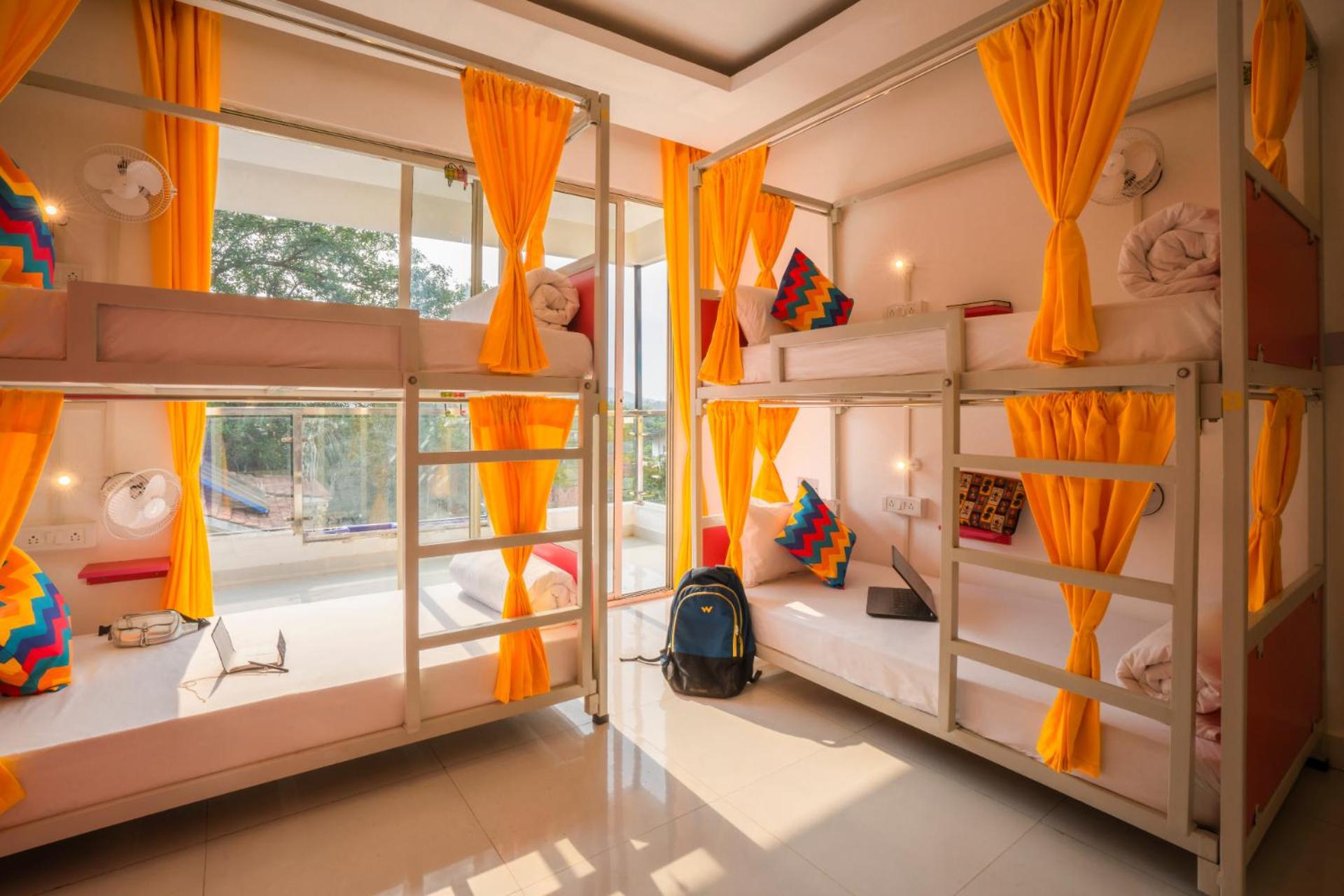 Bed In 10 Bed Female Only Ac Dormitory Room With Ensuite Bathroom photo 1