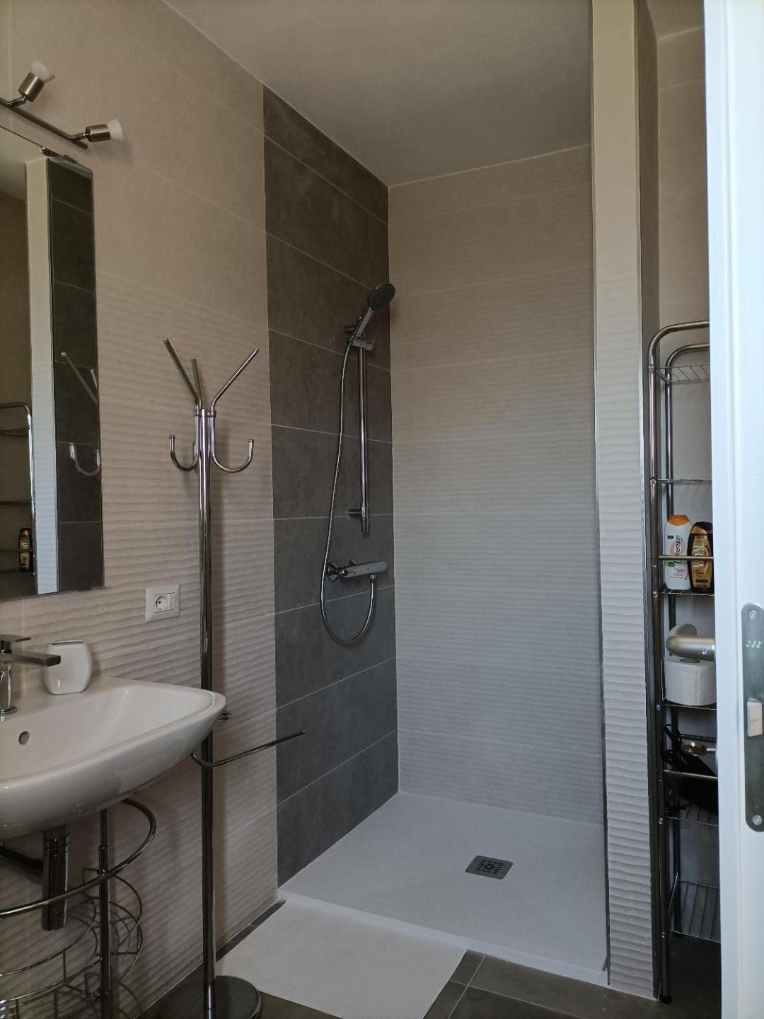Triple Room with Bathroom photo 3