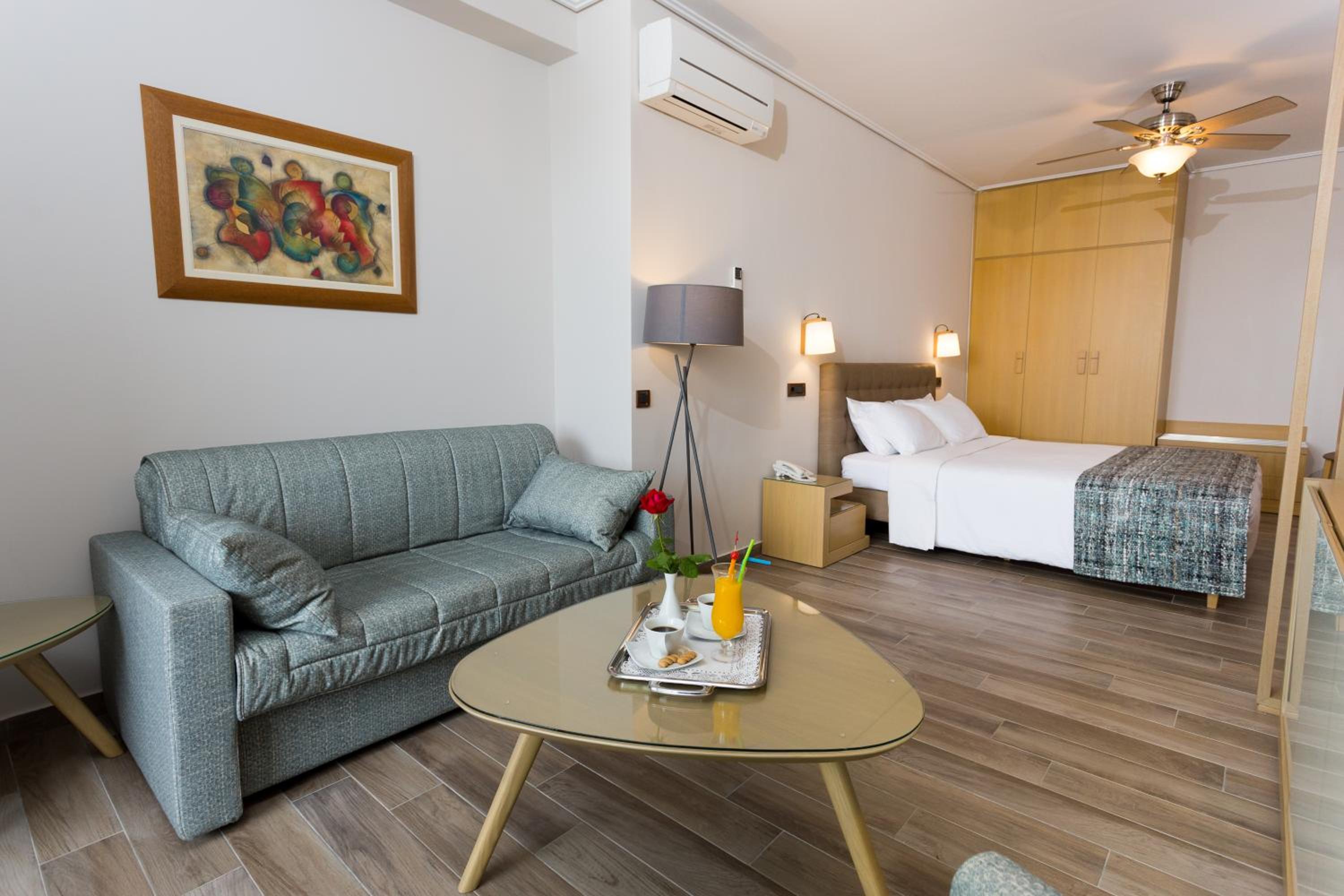 Junior Suite with Garden View - Photo 3
