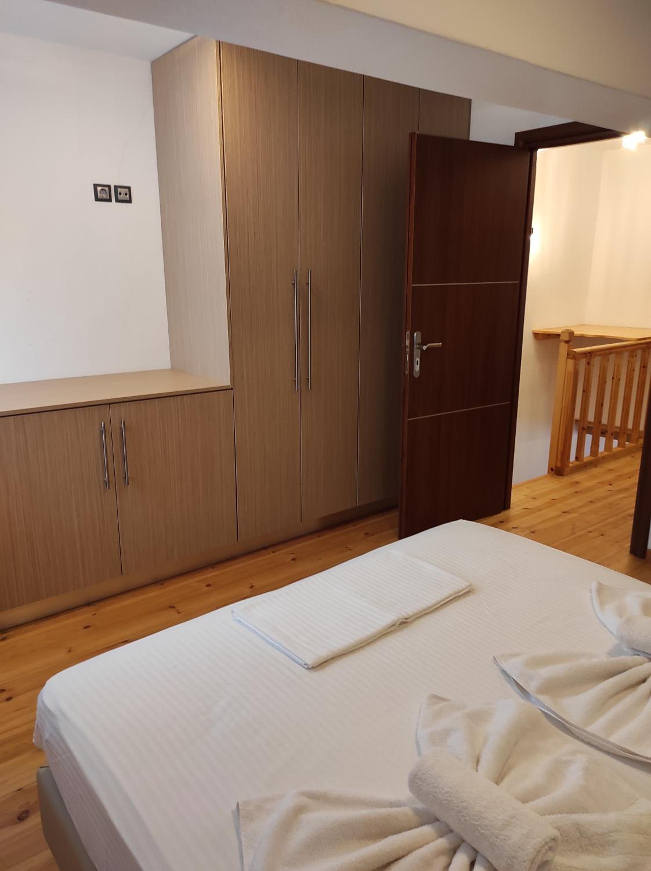 Apartment with Sea View - Photo 21