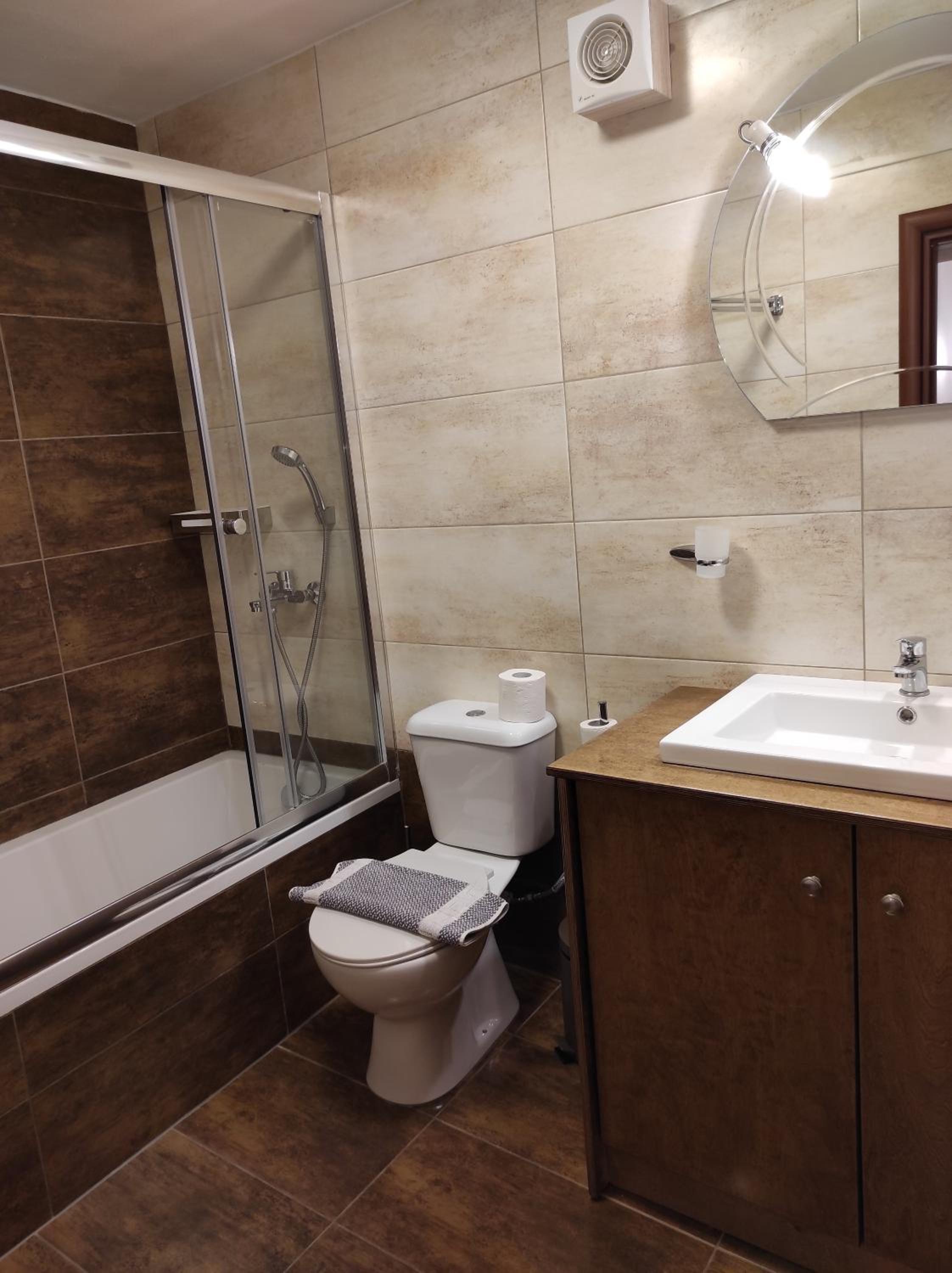 Apartment with Sea View - Photo 6