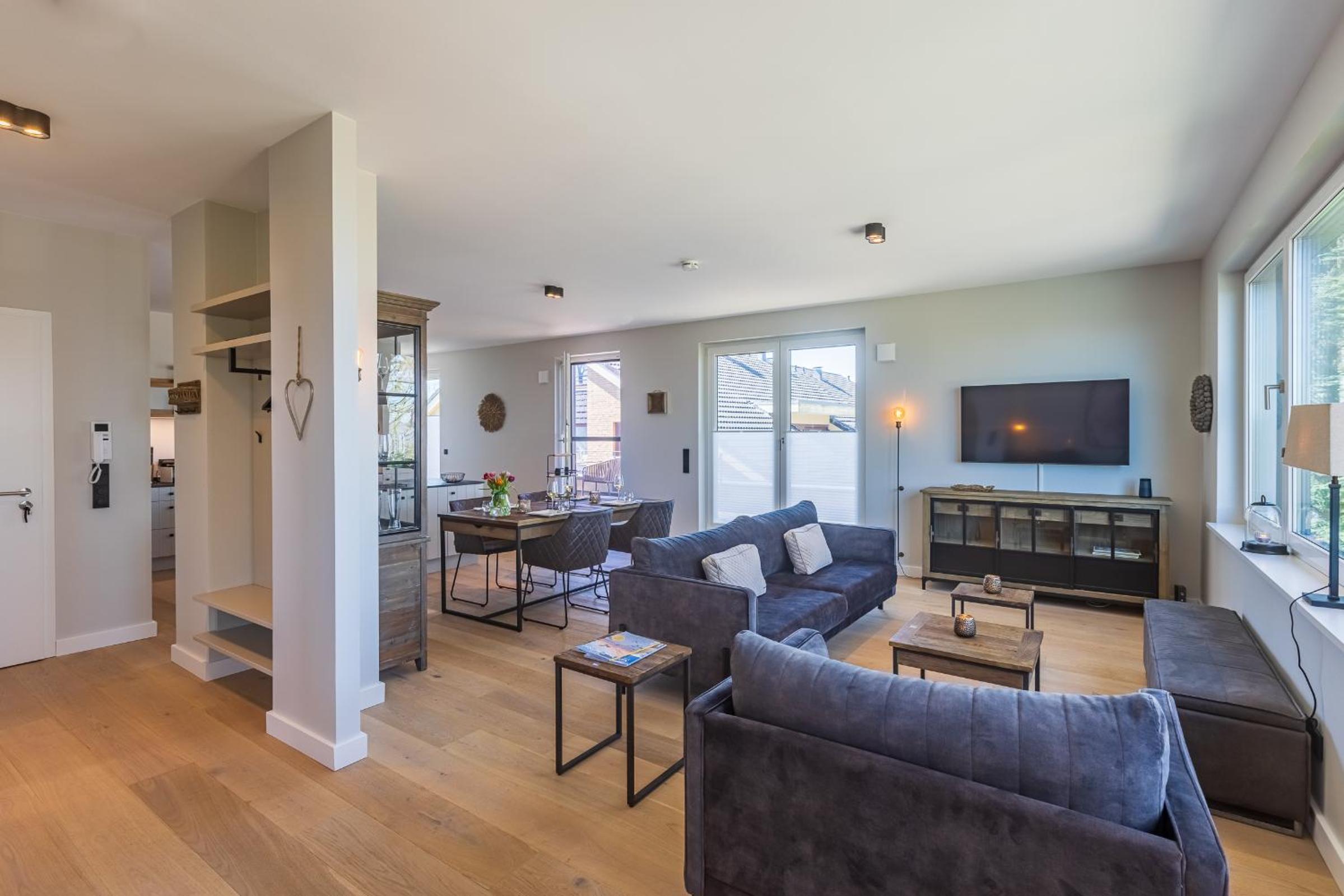 Penthouse Apartment photo 2
