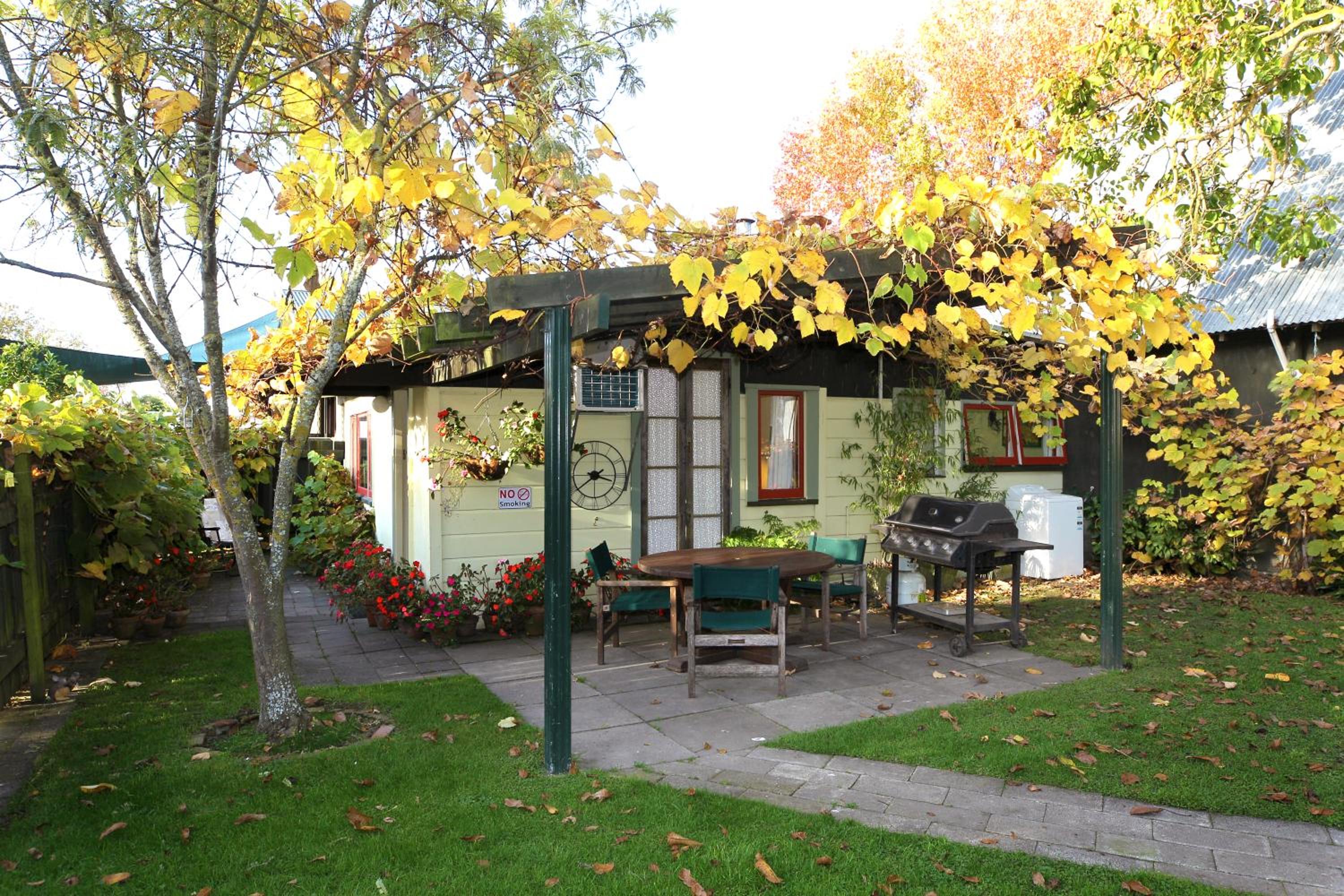 One-Bedroom House - Photo 1