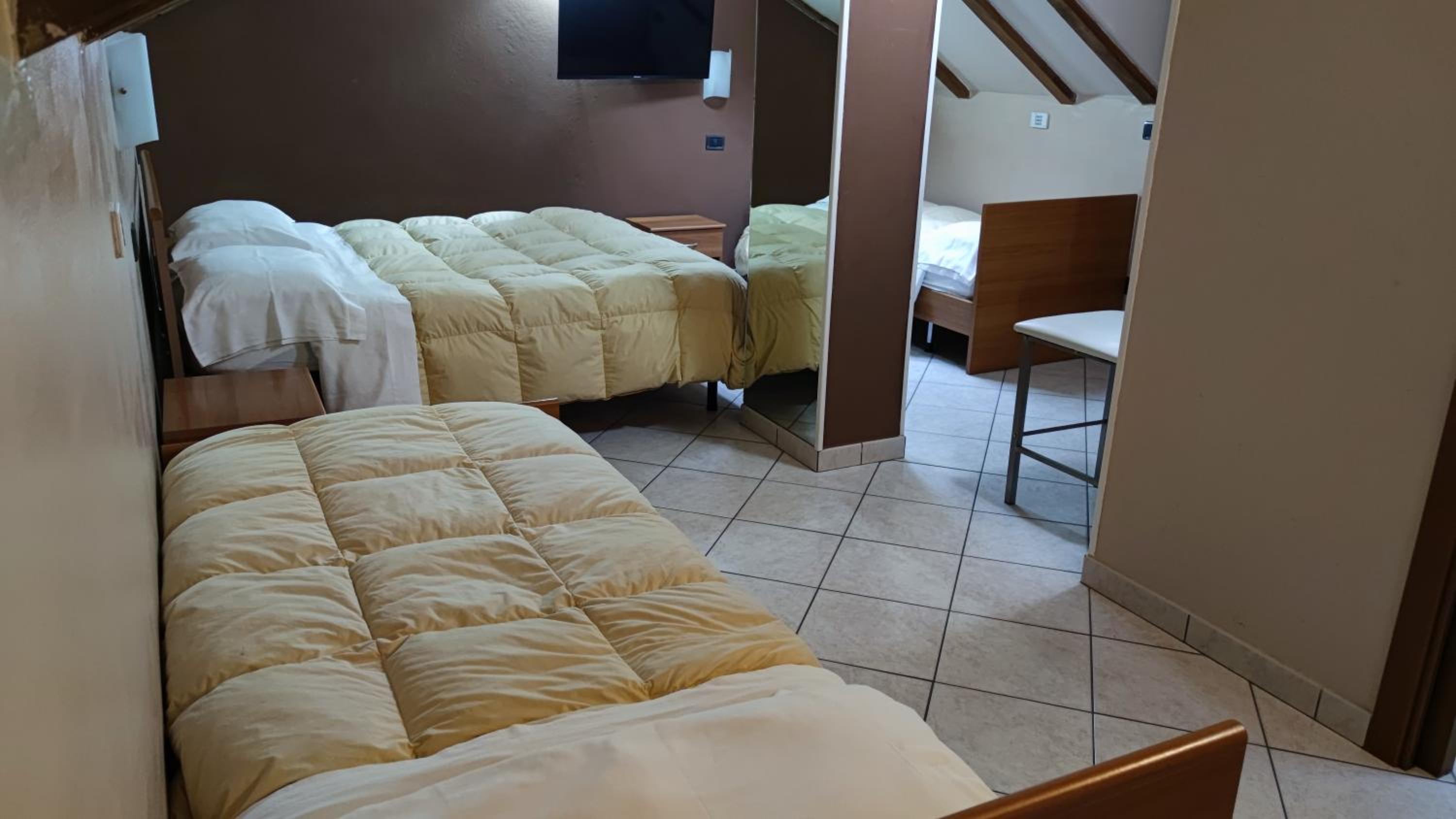 Quadruple Room photo 2