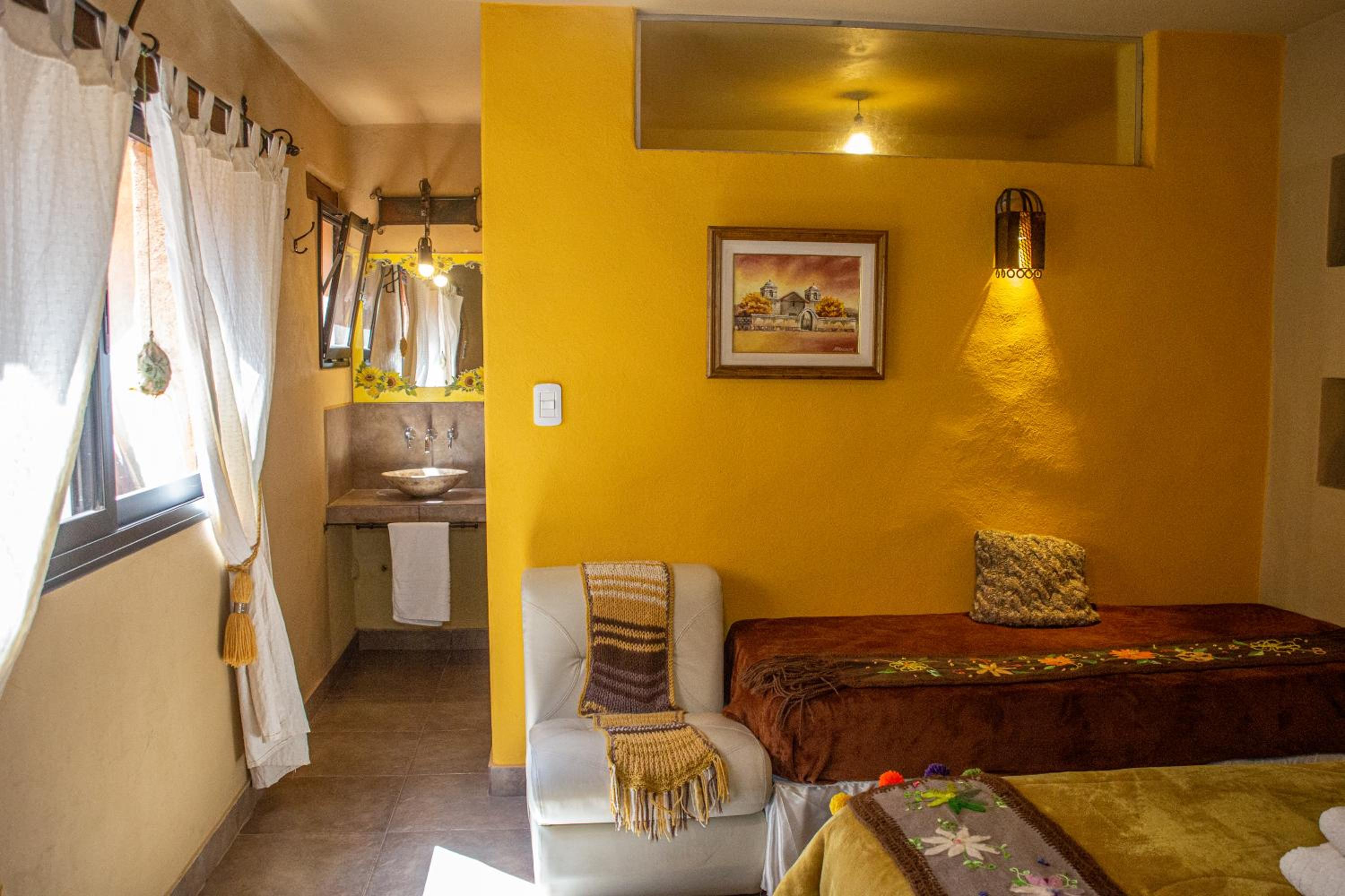 Triple Room with Private Bathroom