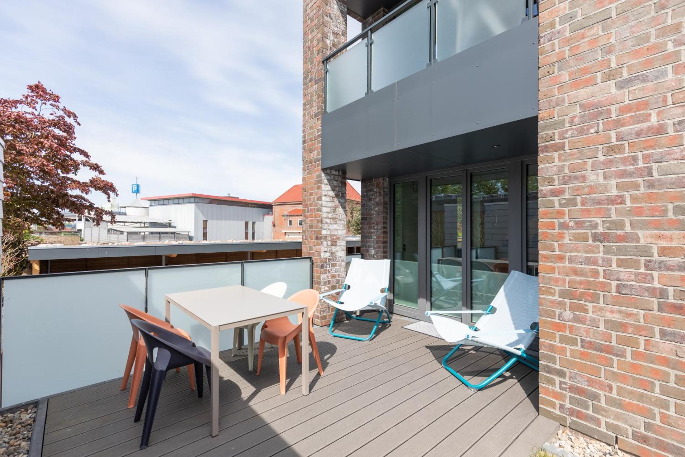 Apartment with Terrace photo 2