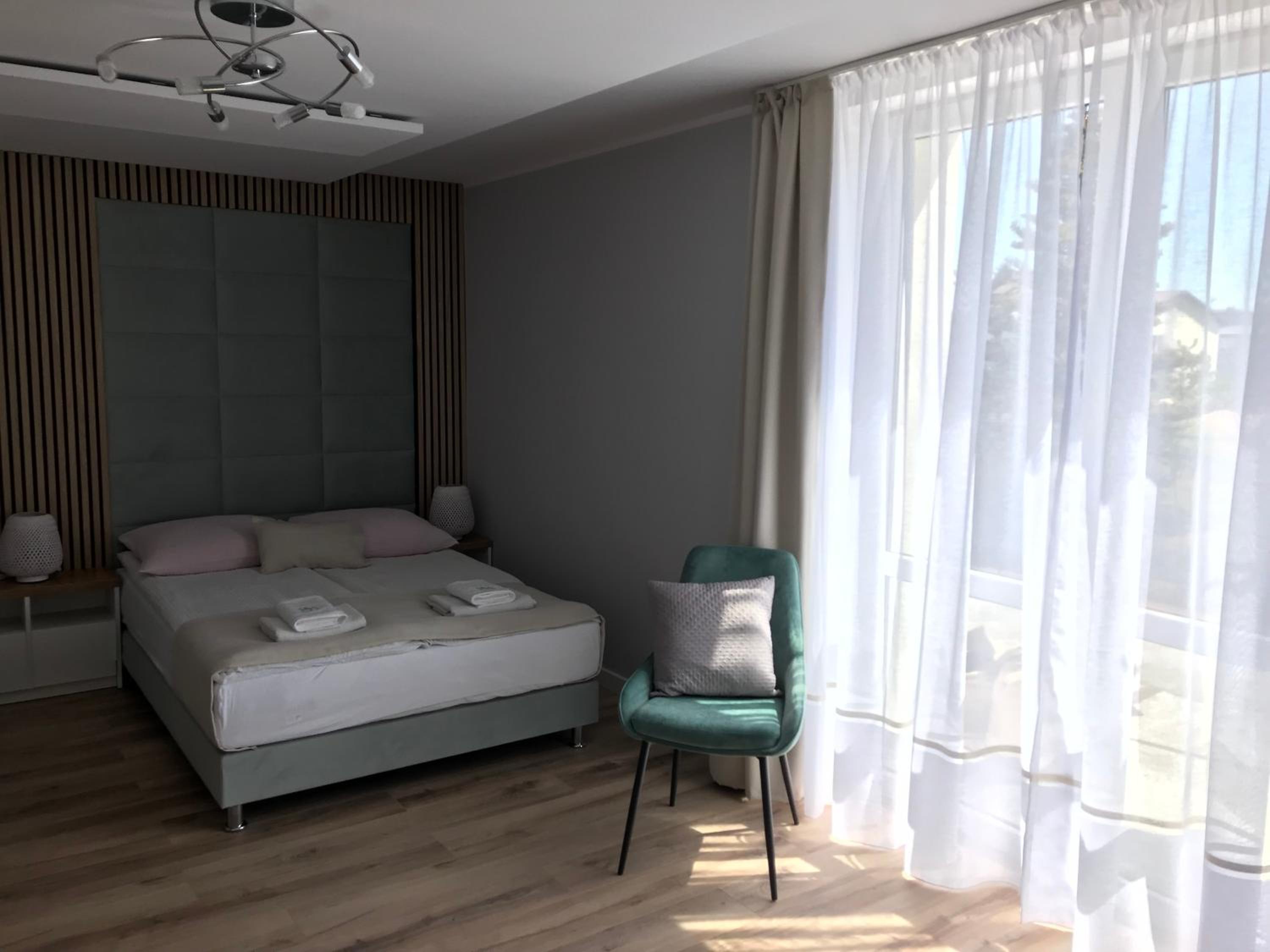 Family Room with Terrace photo 2