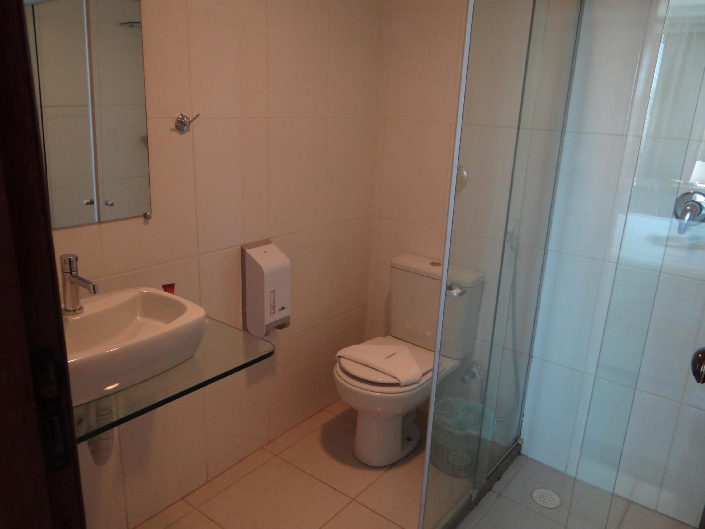 Standard Double Room - Photo 3