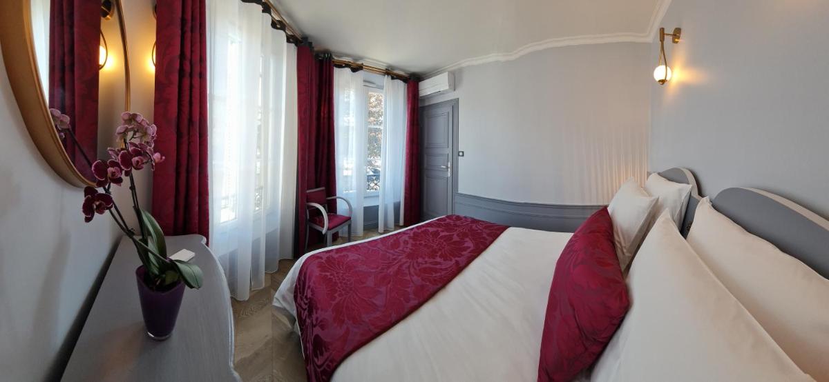 Two-Bedroom Apartment - Photo 14
