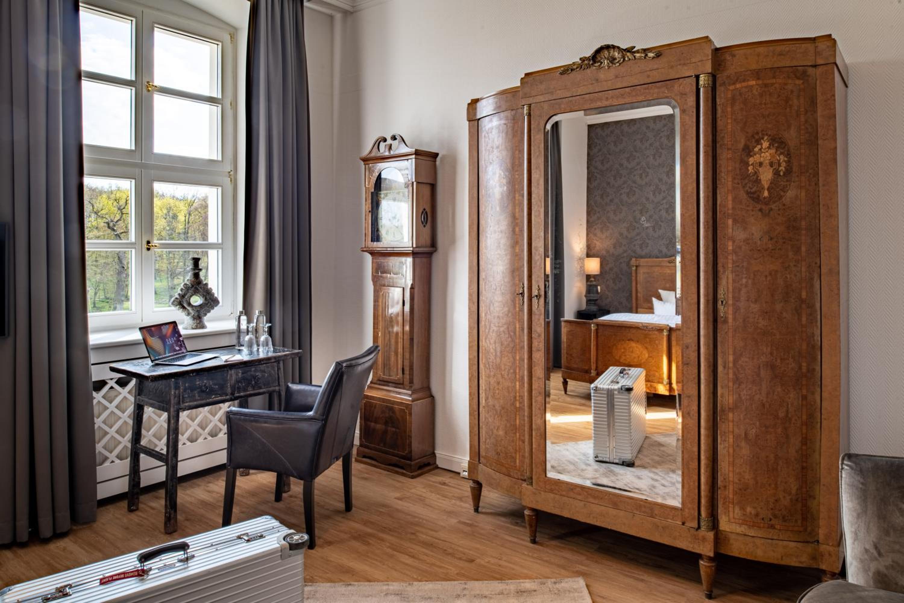 Single Room With Bathroom
