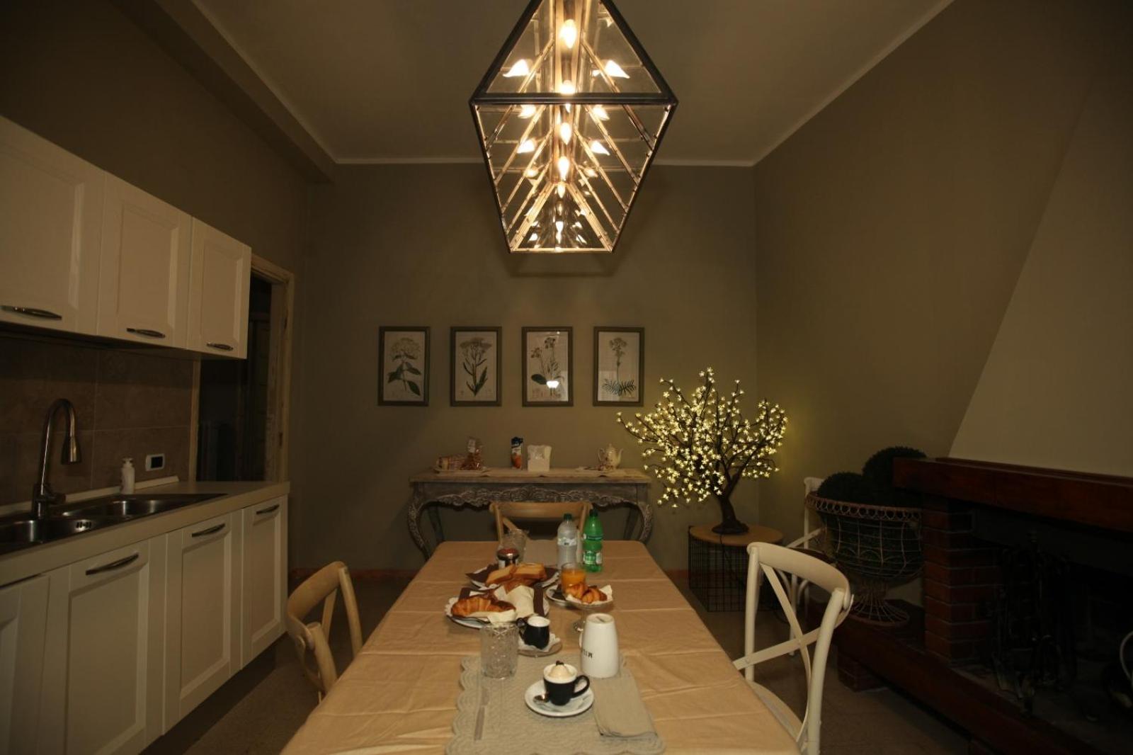 Superior King Room photo 2