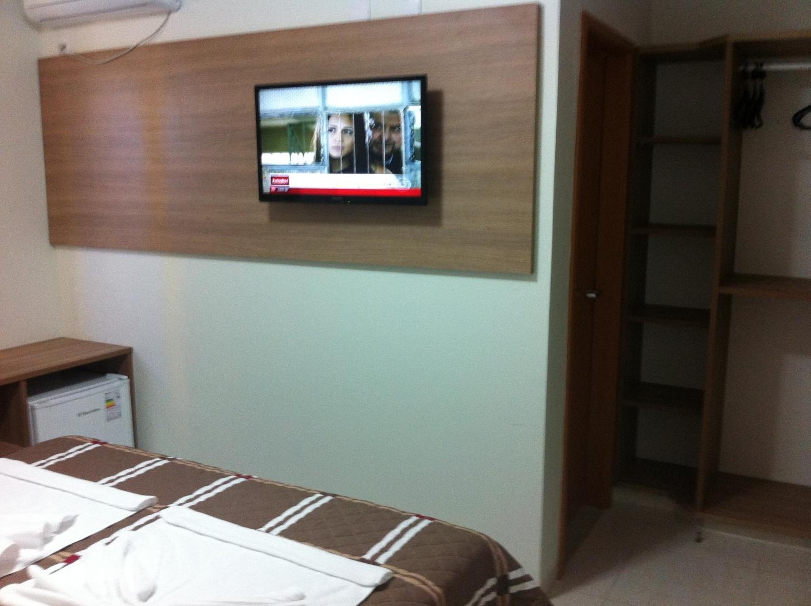 Deluxe Family Room photo 1