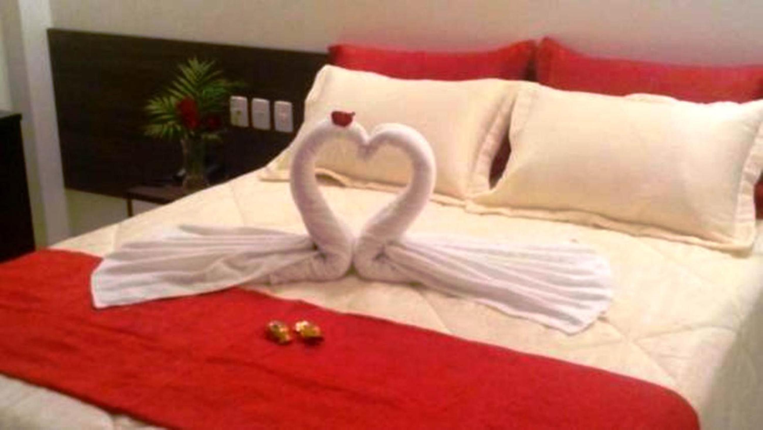 Deluxe Double Room with Pool View photo 2