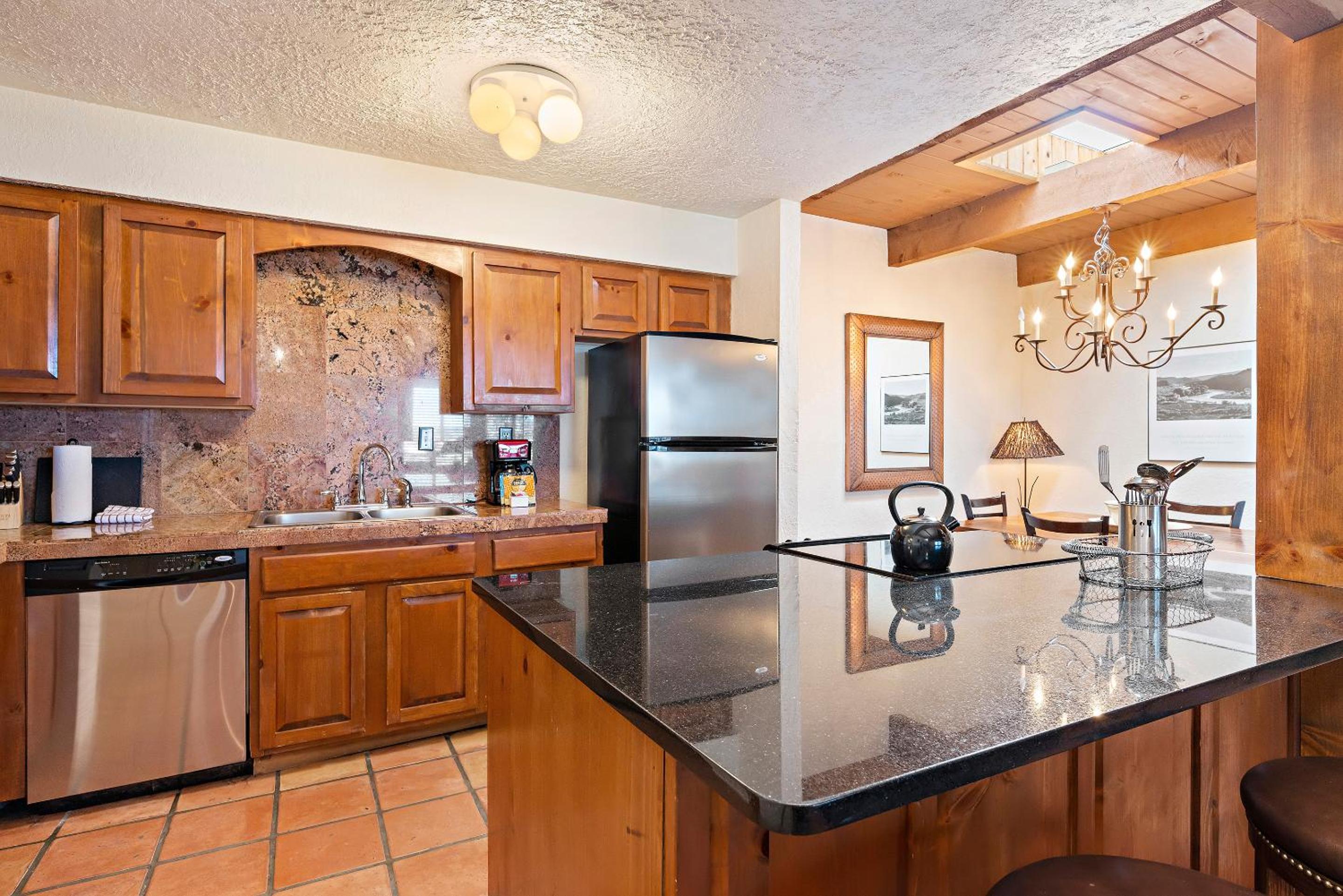 2 Bedroom Condominium  - Photo 21