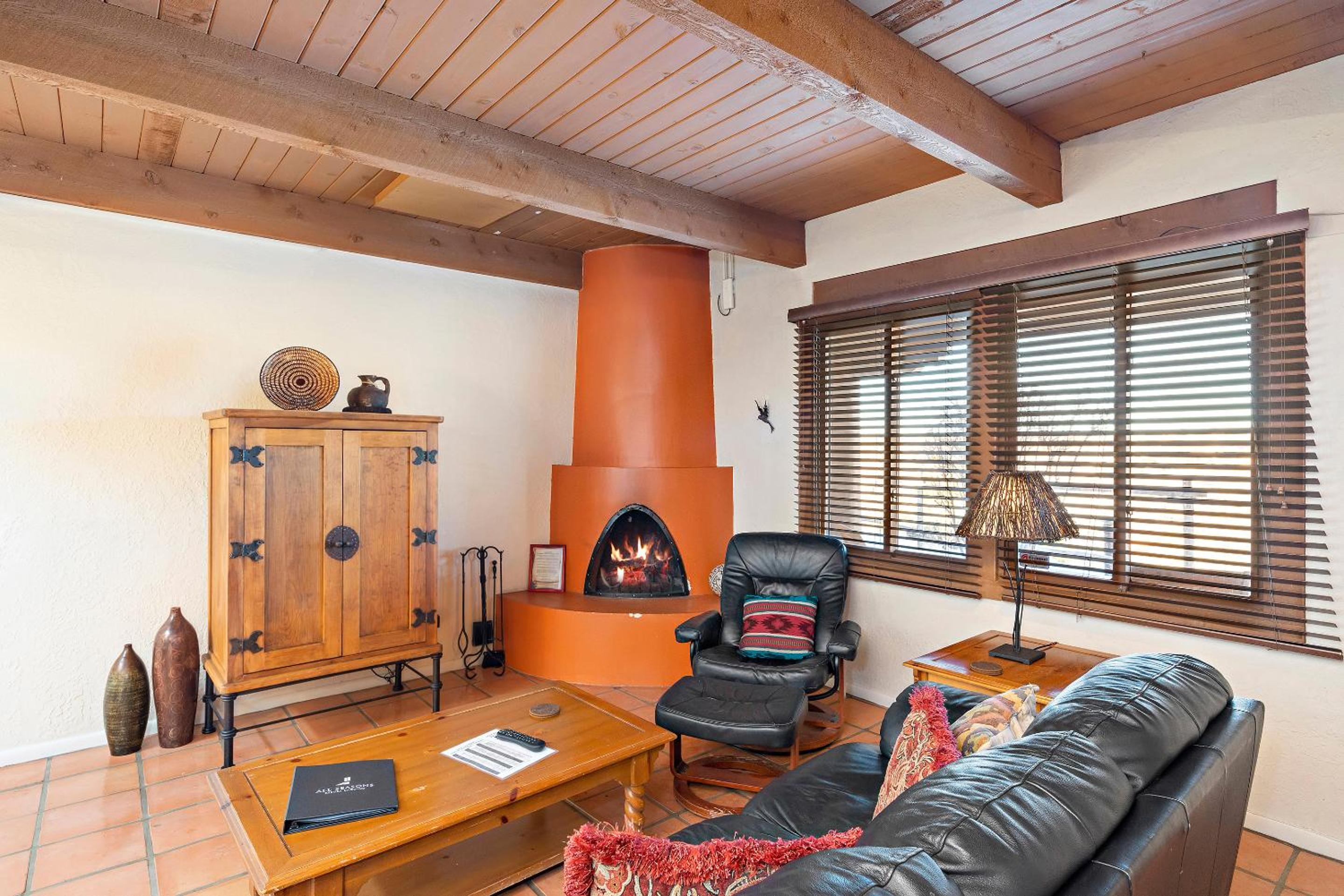 2 Bedroom Condominium  - Photo 22