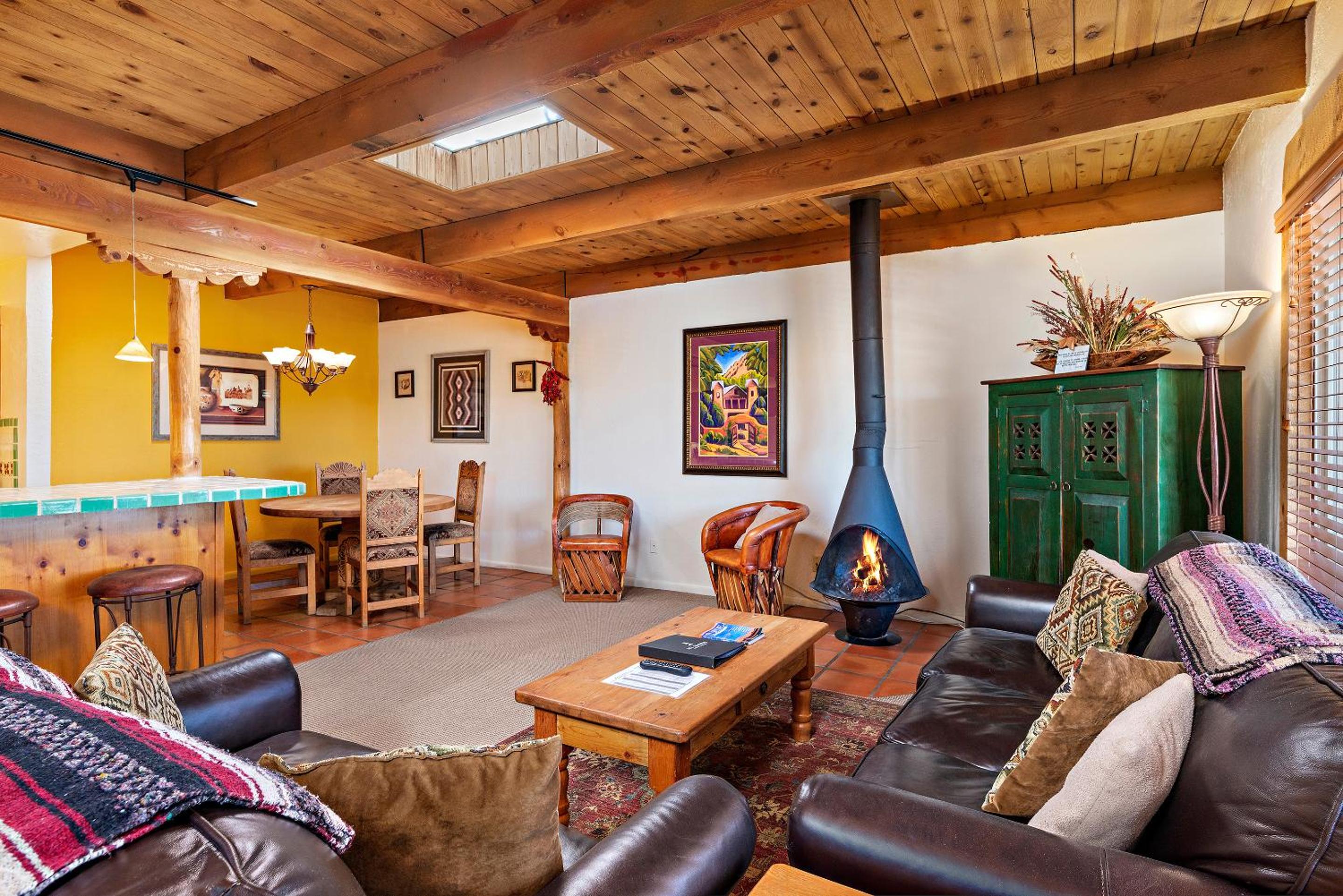 2 Bedroom Condominium  - Photo 10