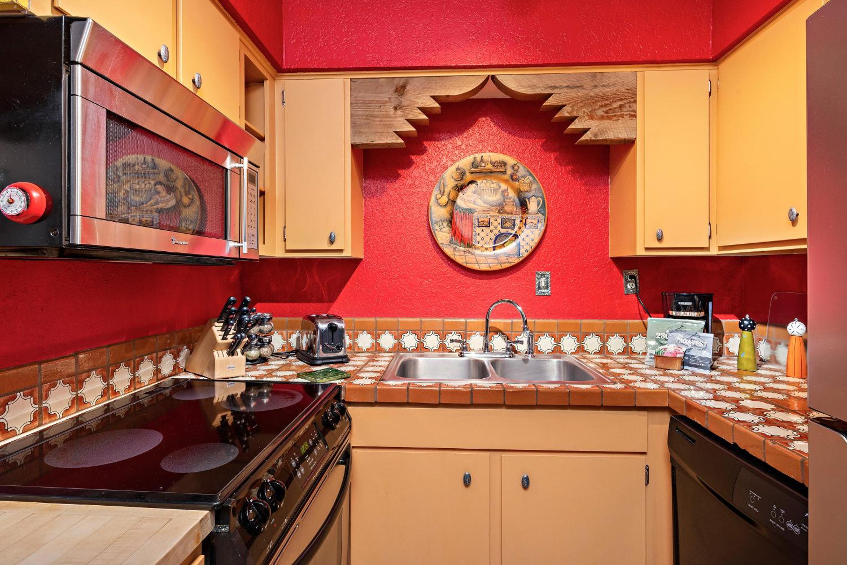 1 Bedroom Condominium  - Photo 8